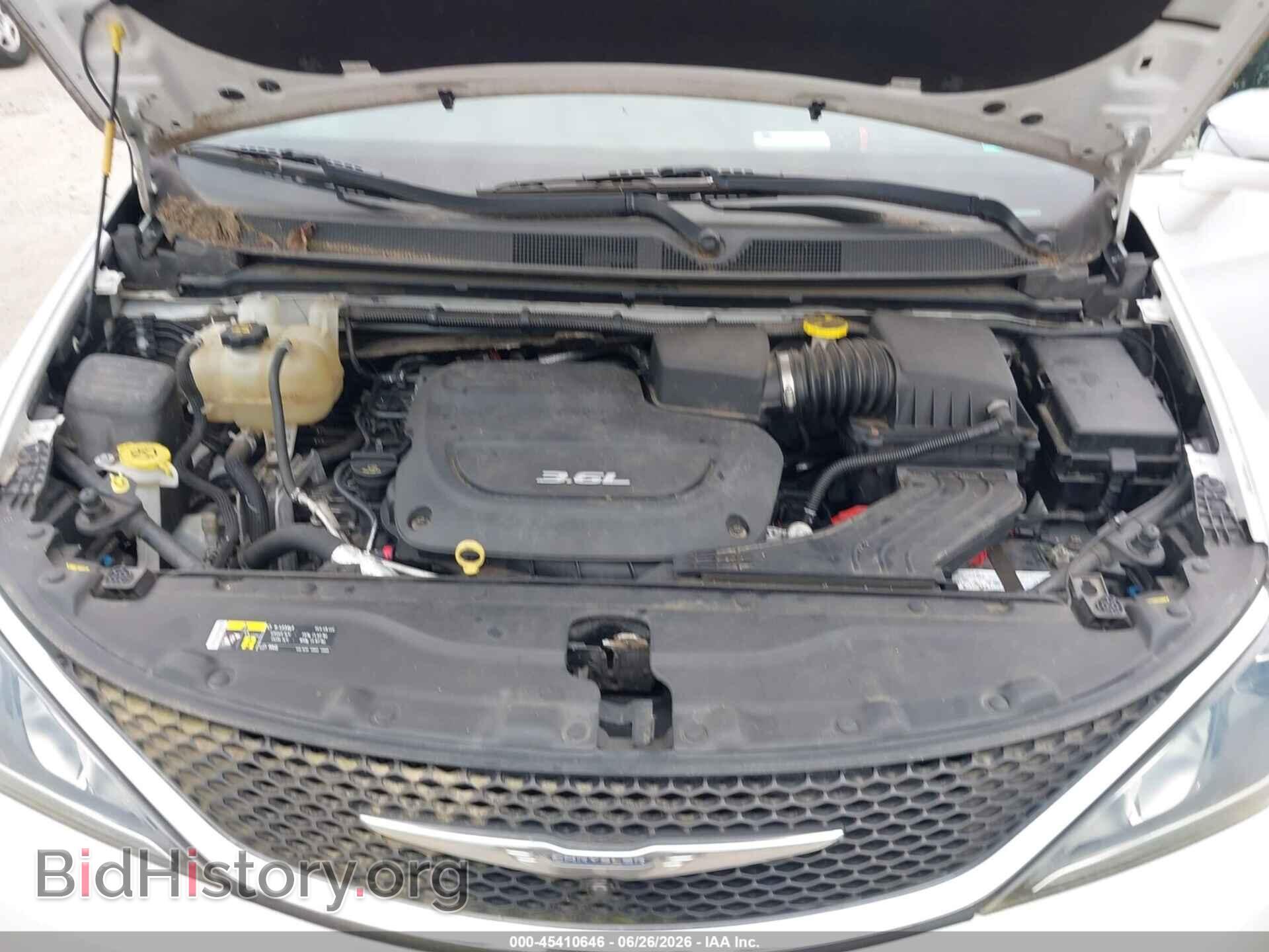 2017 CHRYSLER PACIFICA - VIN: 2C4RC1GG9HR660353 - Photo 10