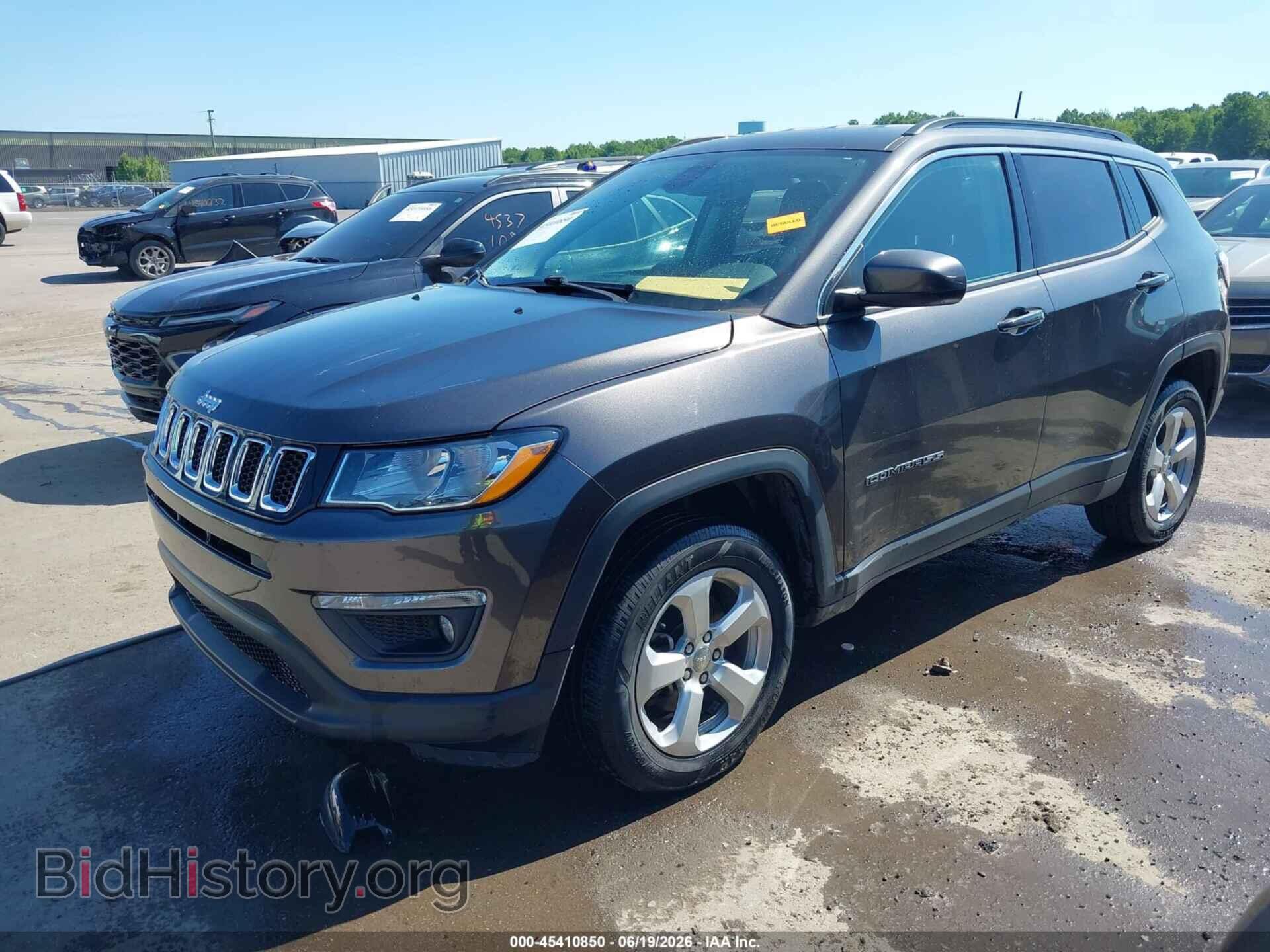 2018 JEEP COMPASS - VIN: 3C4NJDBB6JT408726 - Фото 2