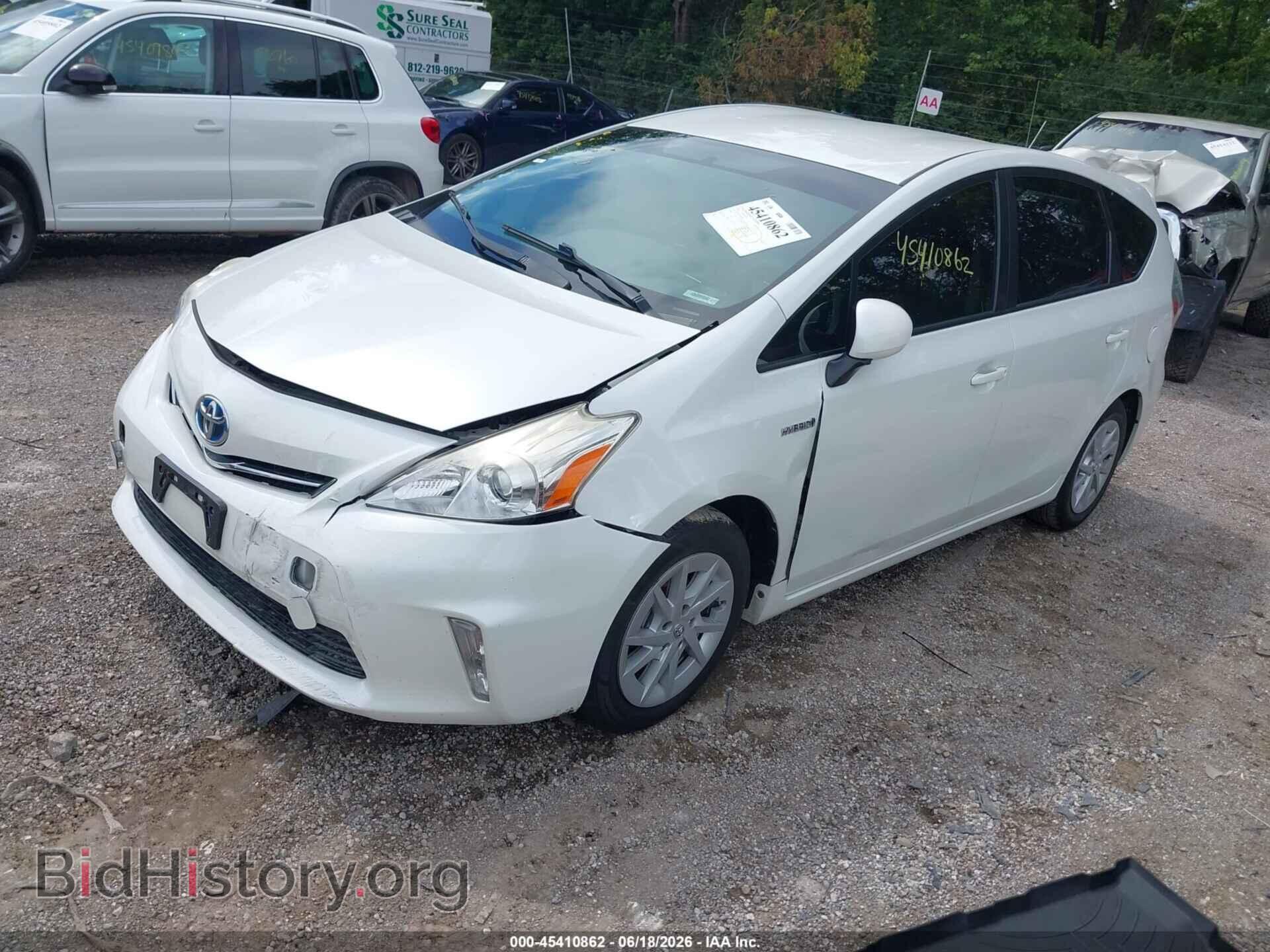 2014 TOYOTA PRIUS V - VIN: JTDZN3EU2EJ014814 - Фото 2