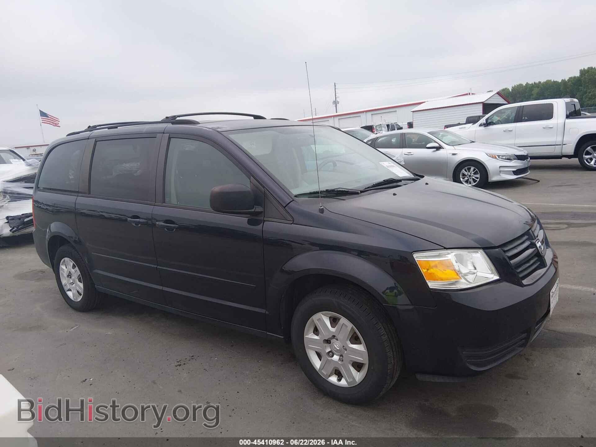 Photo 2D4RN4DE5AR411295 - DODGE GRAND CARAVAN 2010