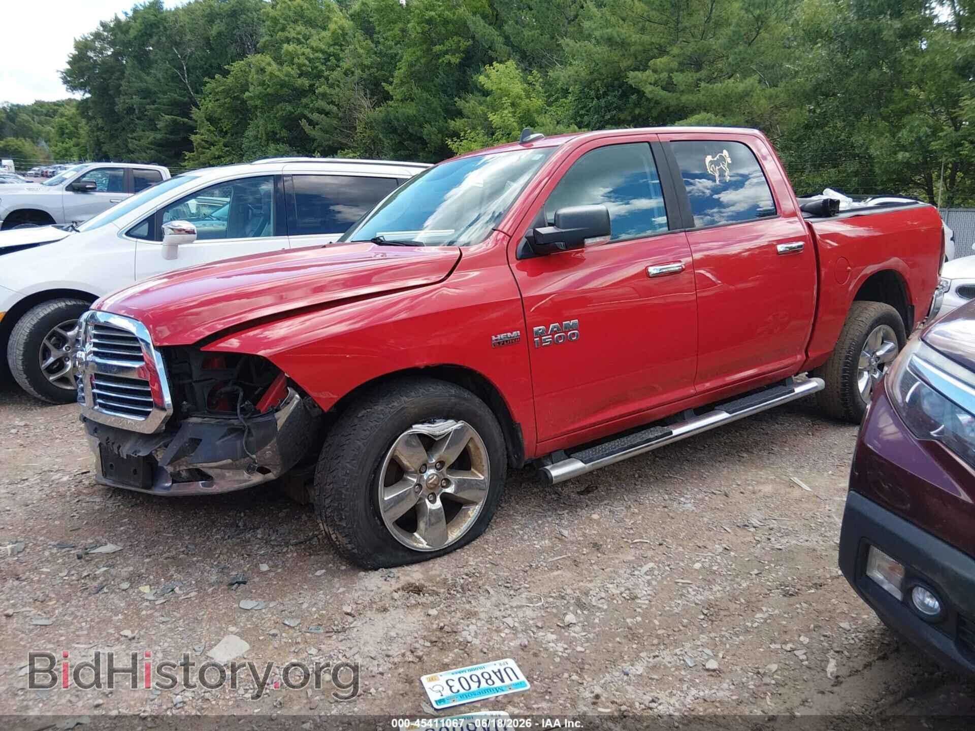 2016 RAM 1500 - VIN: 3C6RR7LT8GG338805 - Фото 2