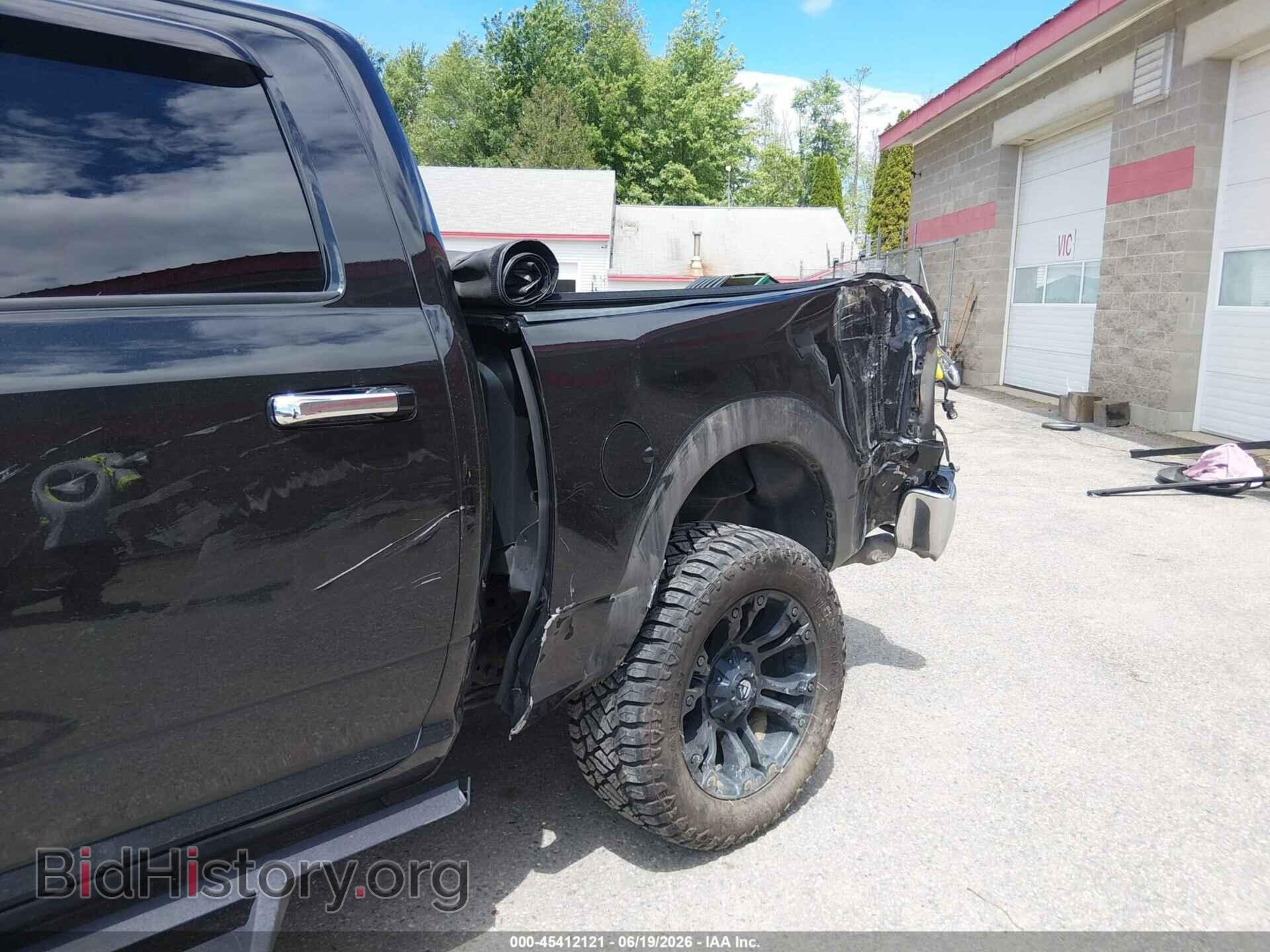 2017 RAM 1500 - VIN: 3C6RR7LT1HG742658 - Фото 6