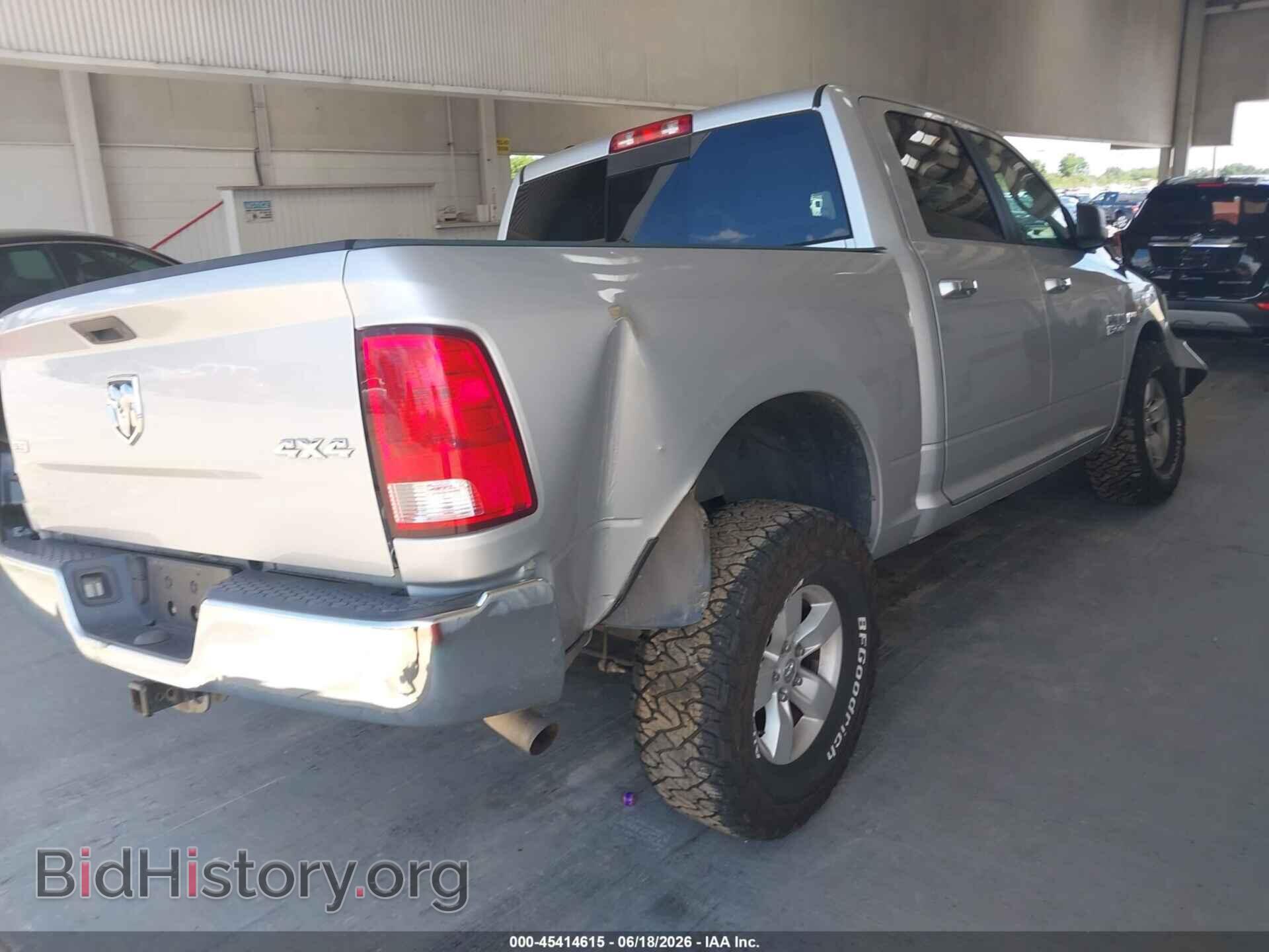 2018 RAM 1500 - VIN: 1C6RR7LT2JS202640 - Фото 4