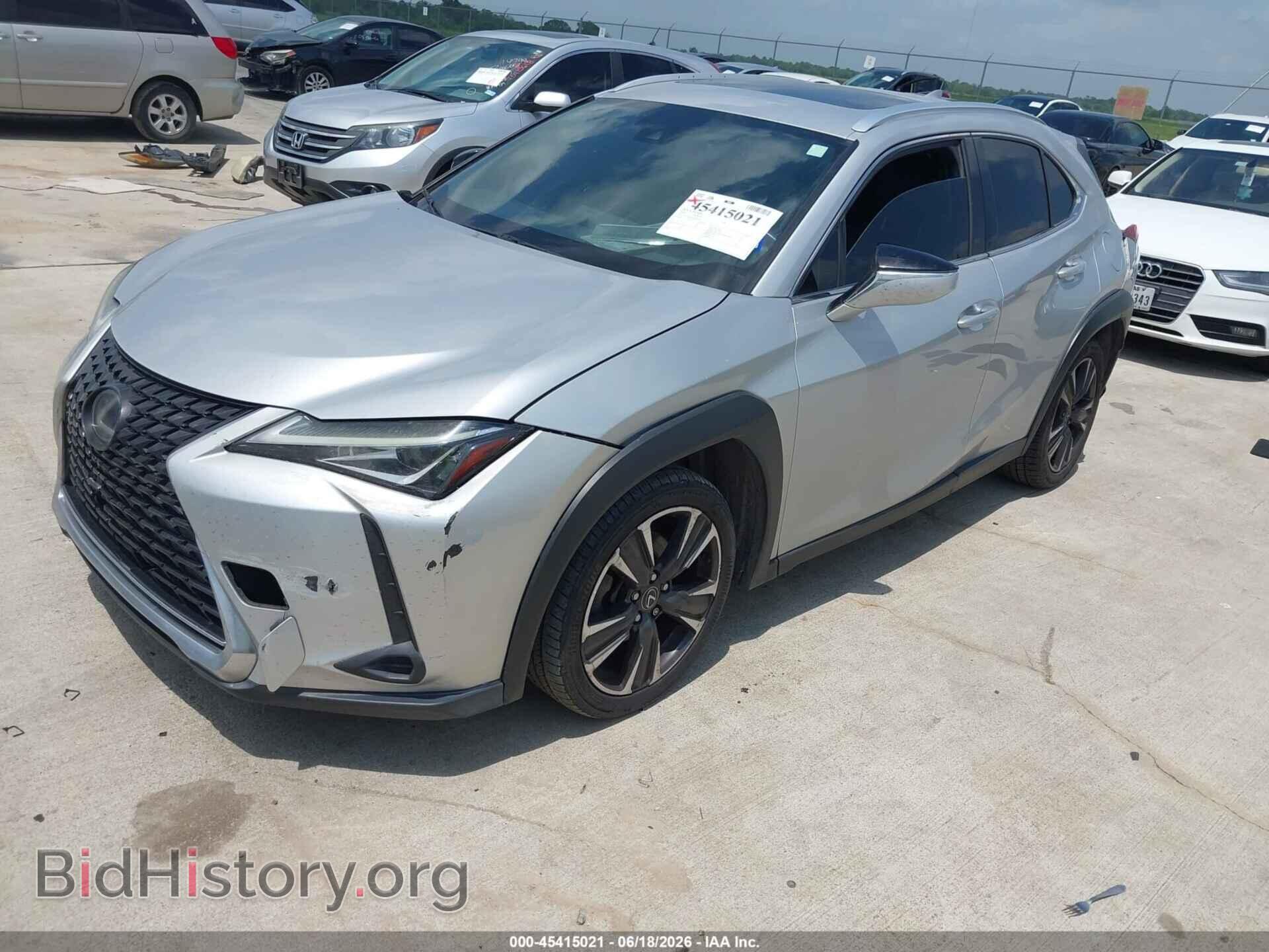 2019 LEXUS UX 200 - VIN: JTHY3JBH2K2006293 - Photo 2