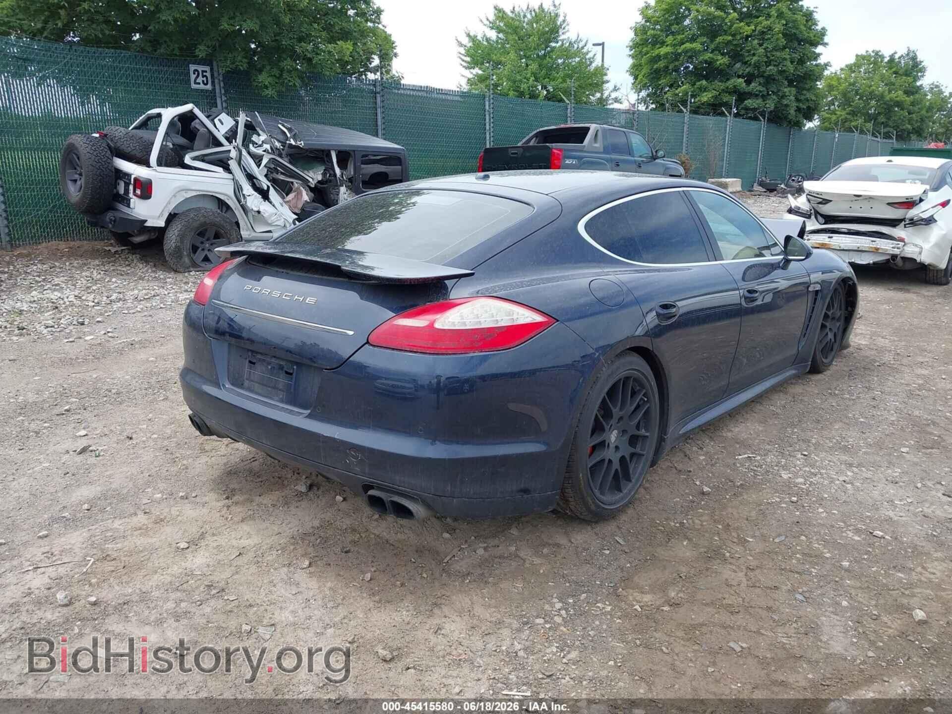 2011 PORSCHE PANAMERA - VIN: WP0AB2A75BL061898 - Photo 4
