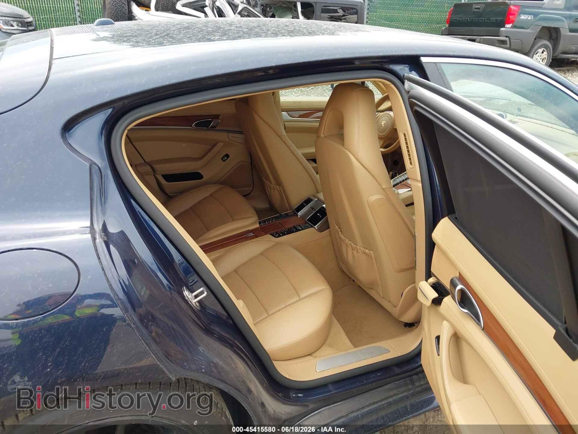 2011 PORSCHE PANAMERA - VIN: WP0AB2A75BL061898 - Photo 8