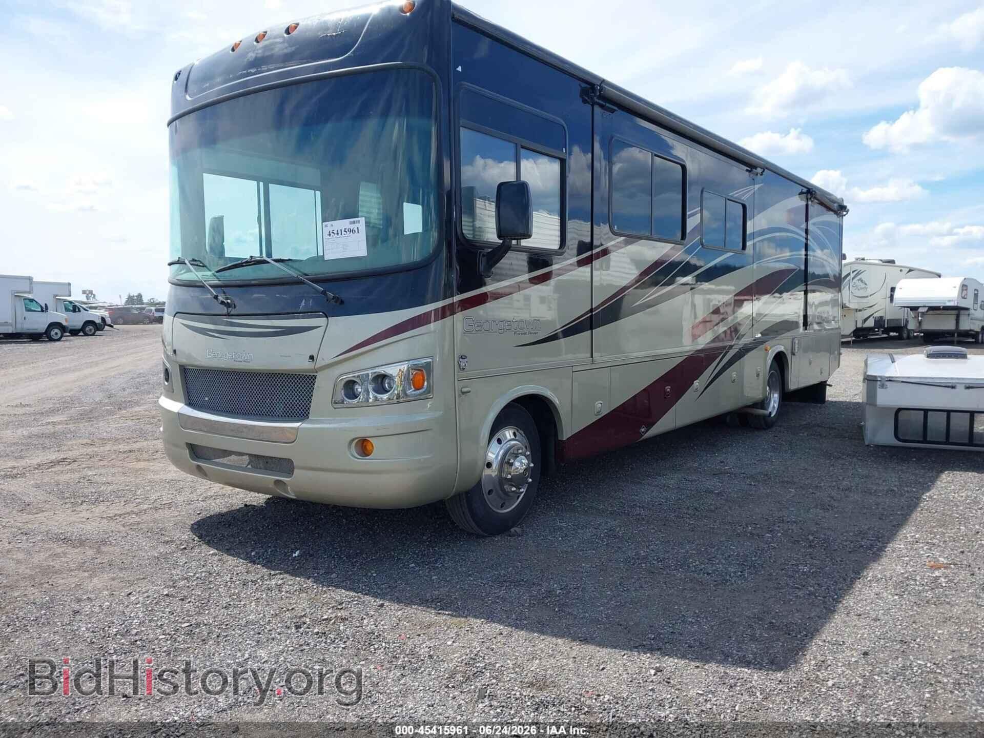 2011 FORD F53 - VIN: 1F66F5DY1B0A05266 - Фото 2