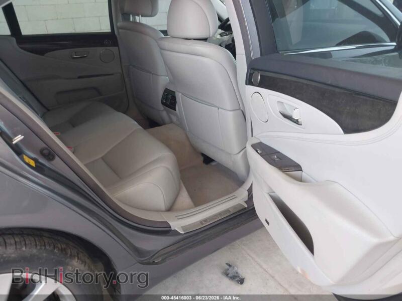 2012 Lexus LS 460 (VIN JTHCL5EF4C5013550) — photo 8 of 17