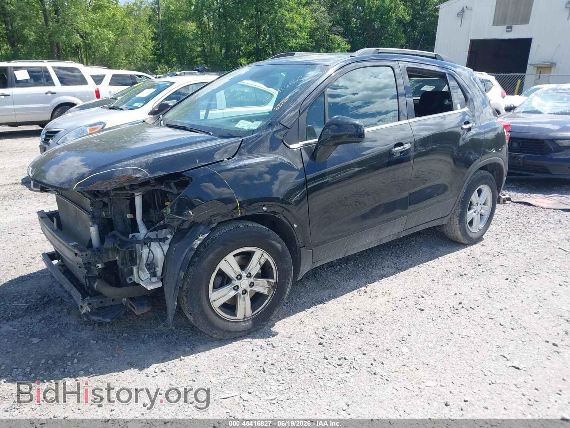 2019 CHEVROLET TRAX - VIN: 3GNCJLSB3KL245740 - Photo 2