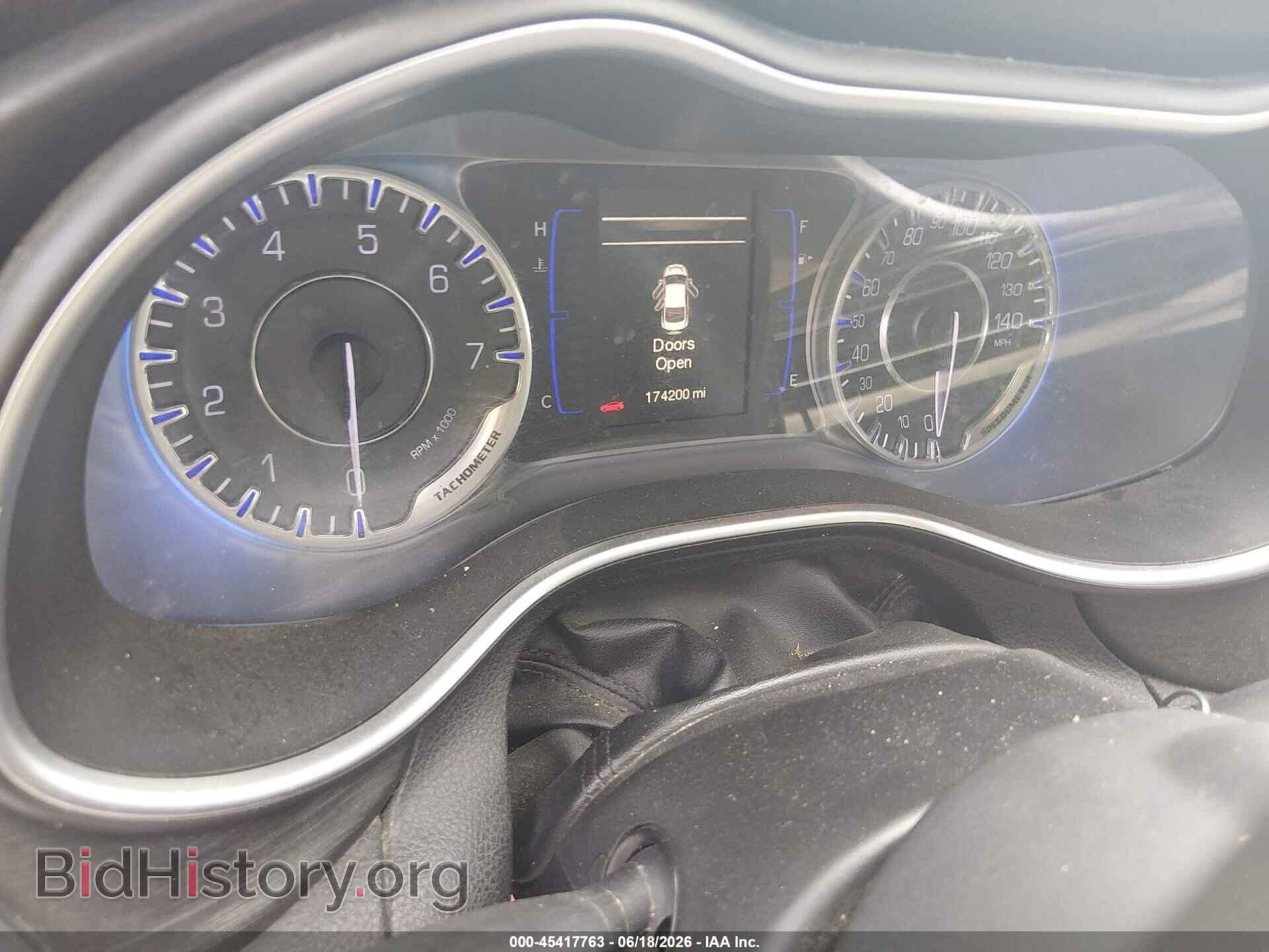2015 CHRYSLER 200 - VIN: 1C3CCCAB1FN557795 - Фото 7