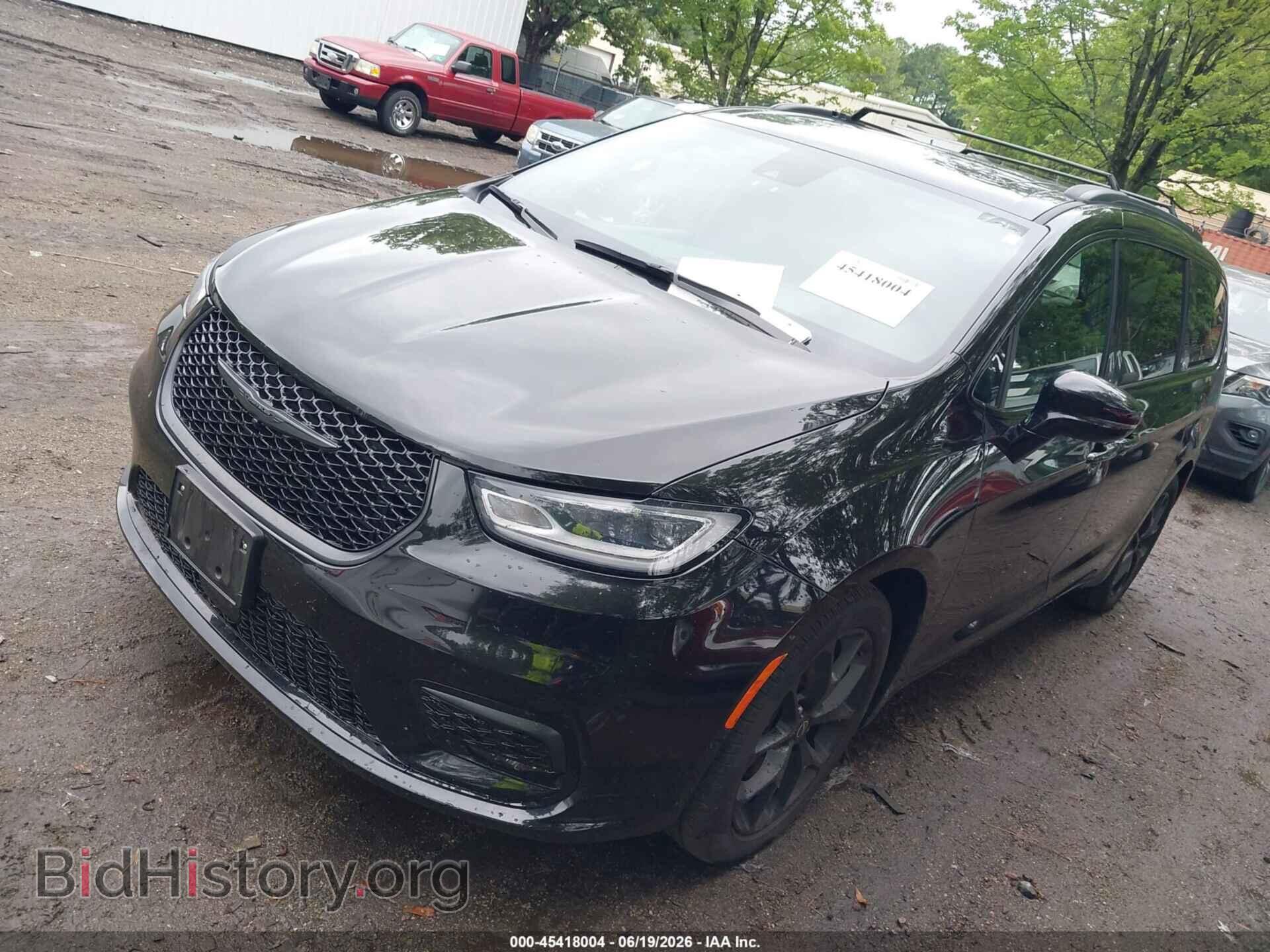 2025 CHRYSLER PACIFICA - VIN: 2C4RC1GG3SR552365 - Photo 2