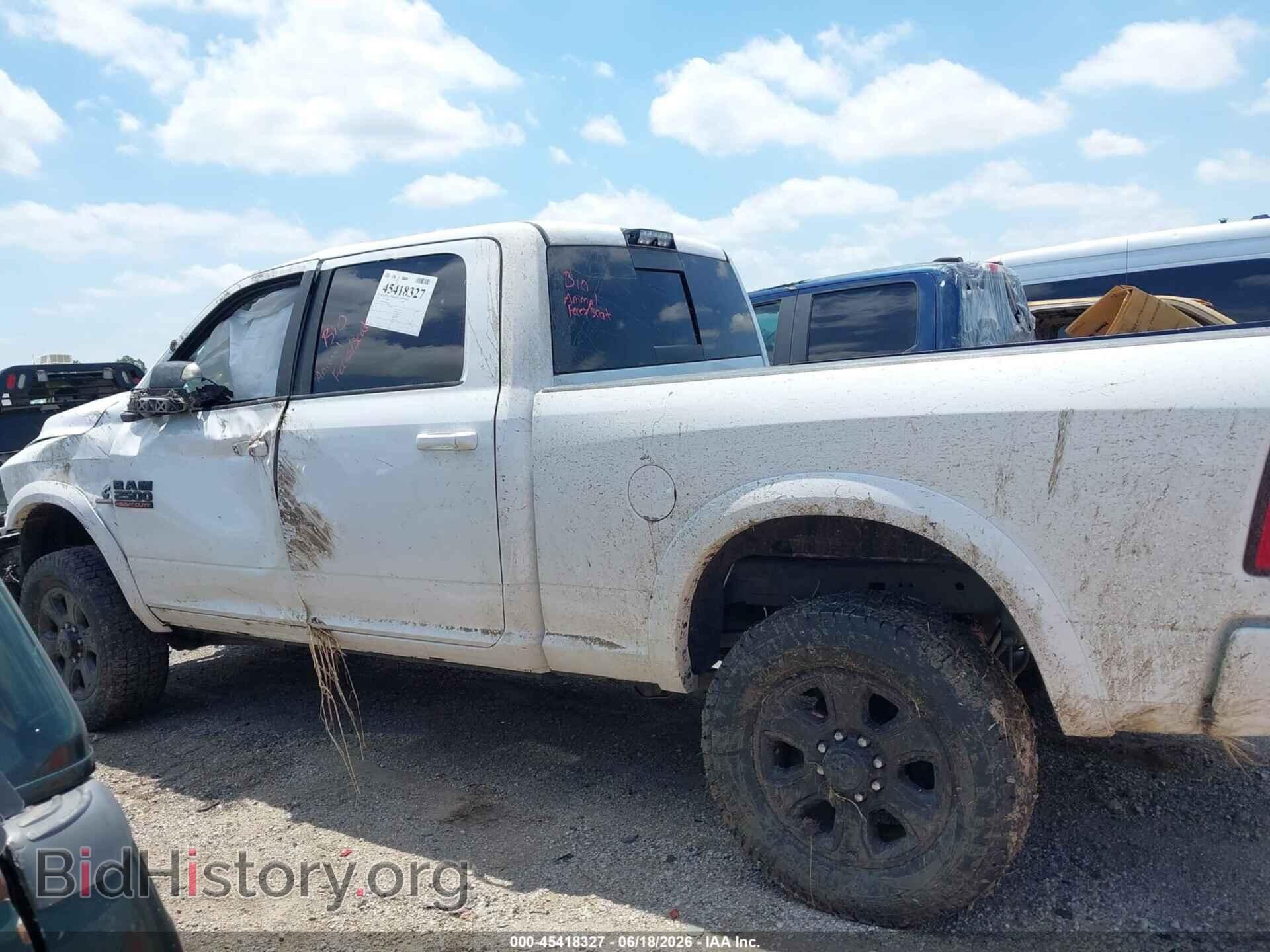 2017 RAM 2500 - VIN: 3C6UR5DL0HG663575 - Photo 14