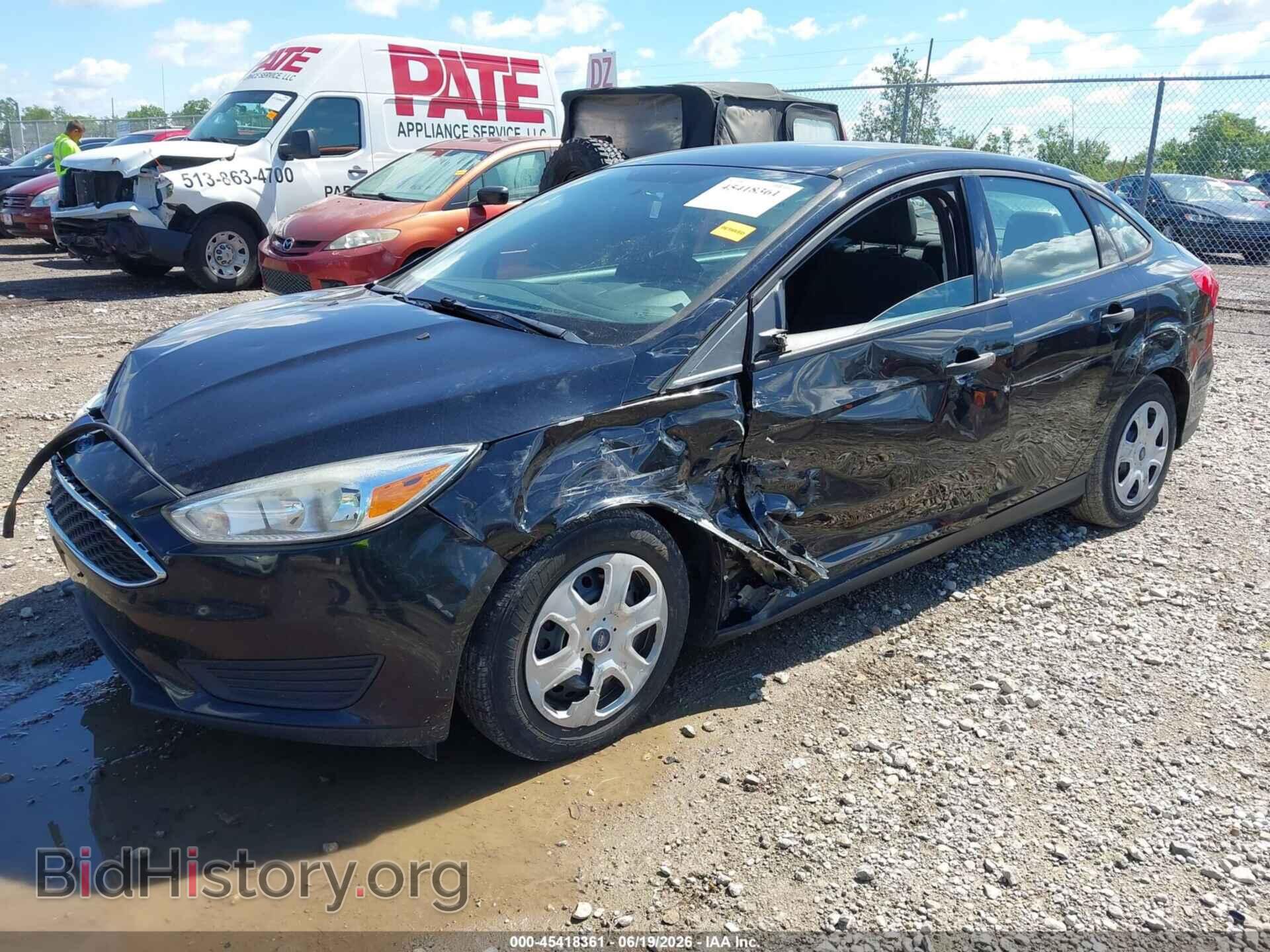 2016 FORD FOCUS - VIN: 1FADP3E22GL208131 - Photo 2