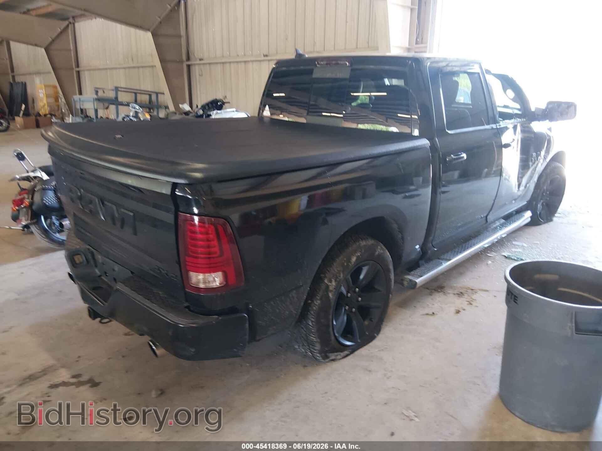 2017 RAM 1500 - VIN: 1C6RR7MT0HS686736 - Фото 4