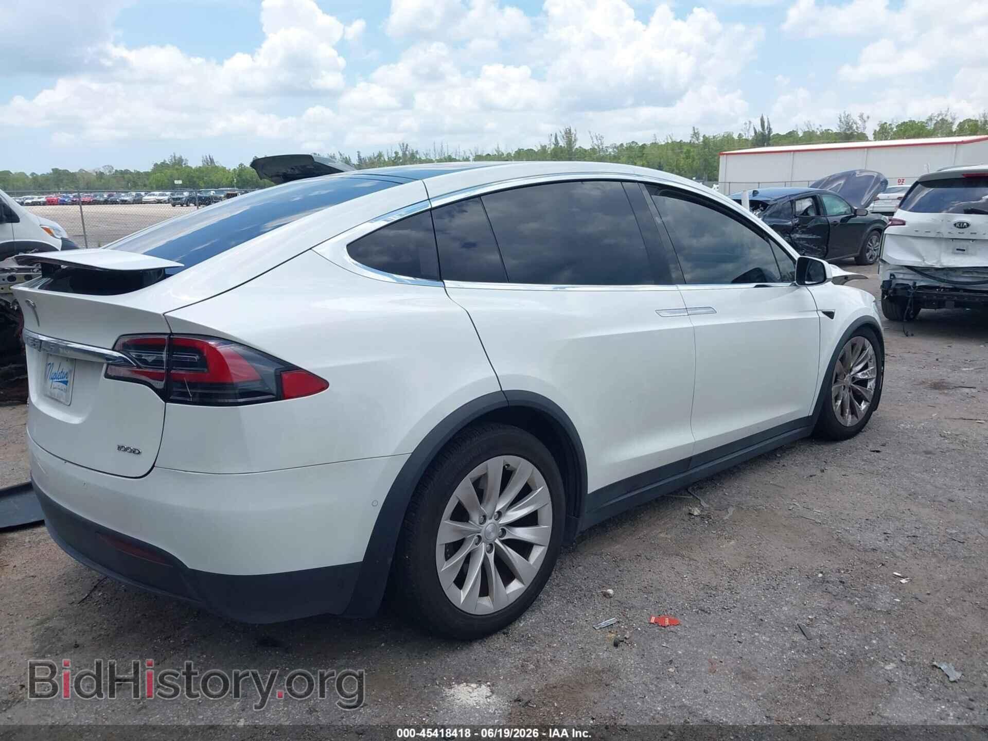 2017 TESLA MODEL X - VIN: 5YJXCDE22HF065727 - Photo 4