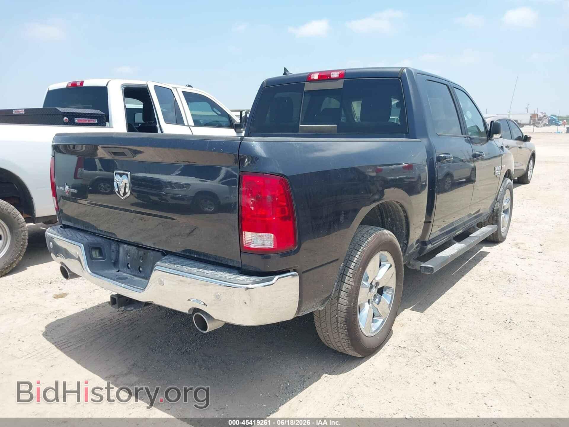 2019 RAM 1500 CLASSIC - VIN: 1C6RR6LT0KS528884 - Фото 4
