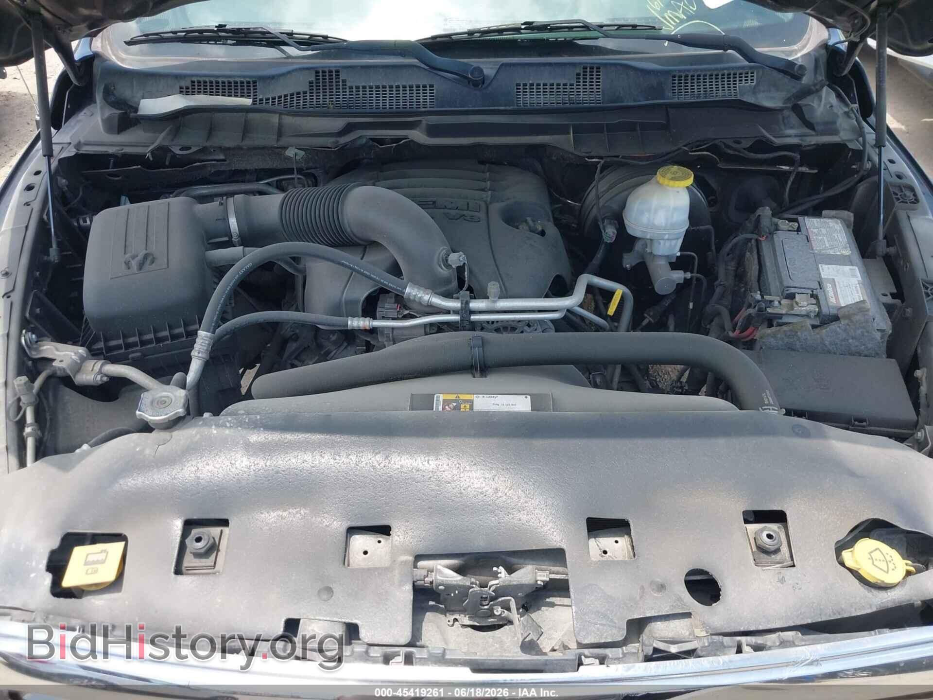 2019 RAM 1500 CLASSIC - VIN: 1C6RR6LT0KS528884 - Фото 10