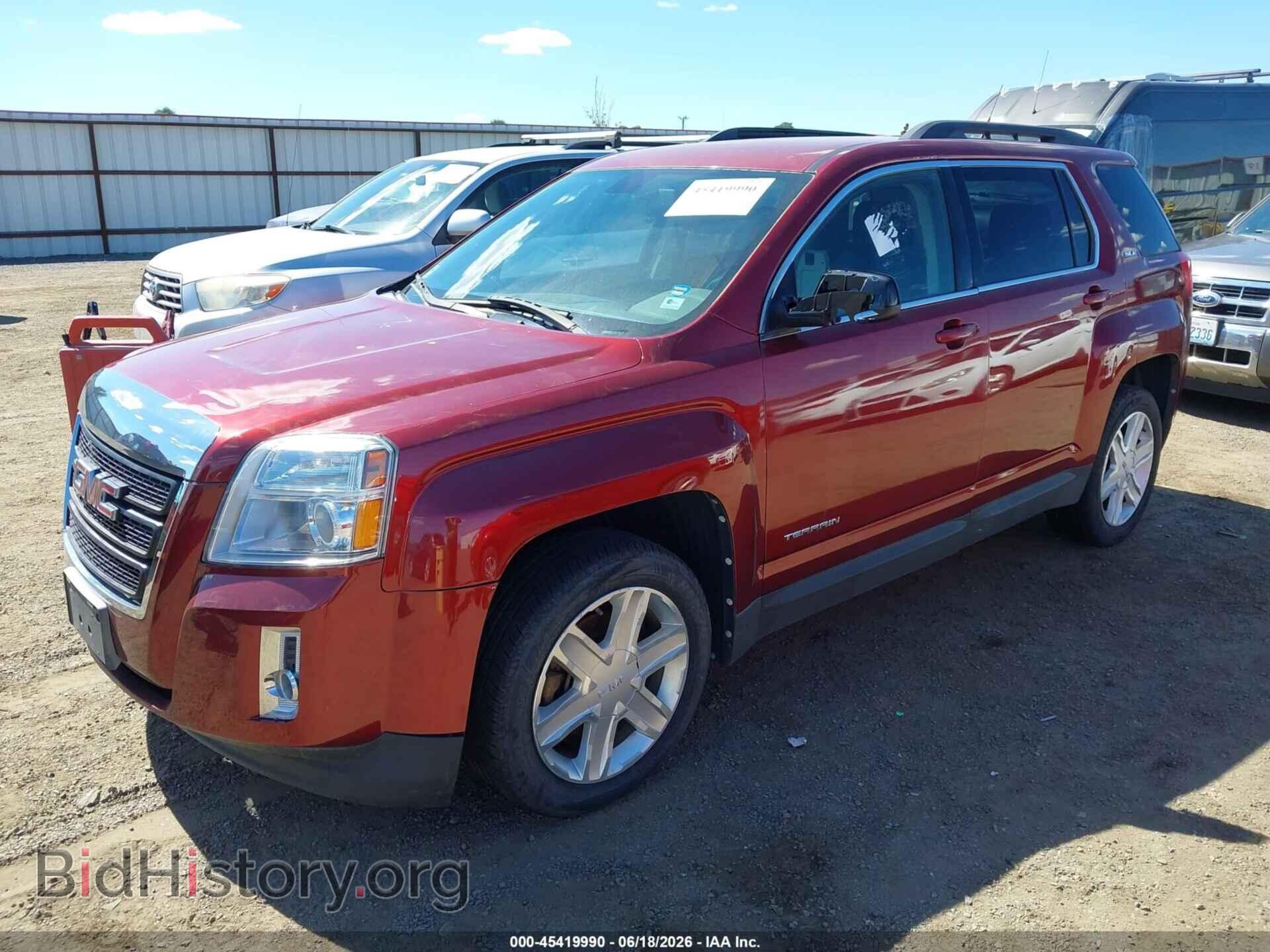2011 GMC TERRAIN - VIN: 2CTFLTECXB6292003 - Photo 2