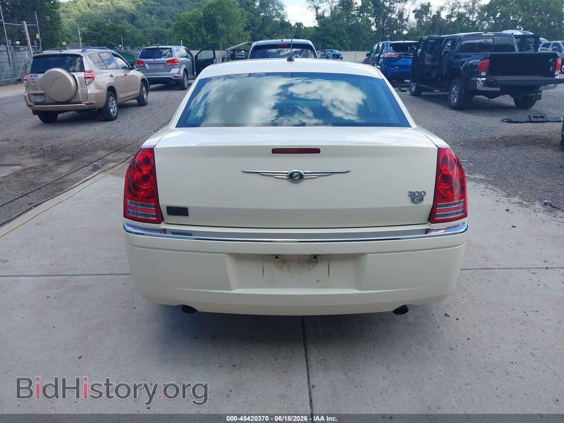 2008 CHRYSLER 300C - VIN: 2C3KA63H58H251487 - Фото 16