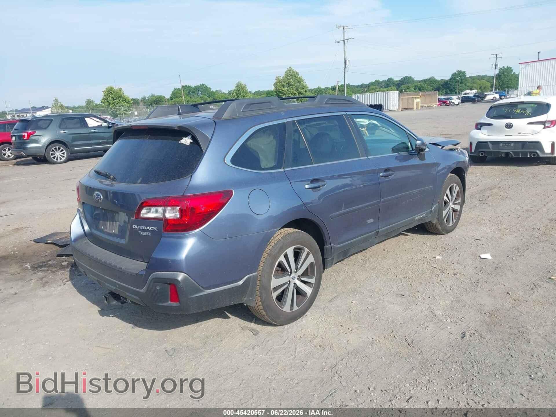 2018 SUBARU OUTBACK - VIN: 4S4BSENC9J3337703 - Фото 4
