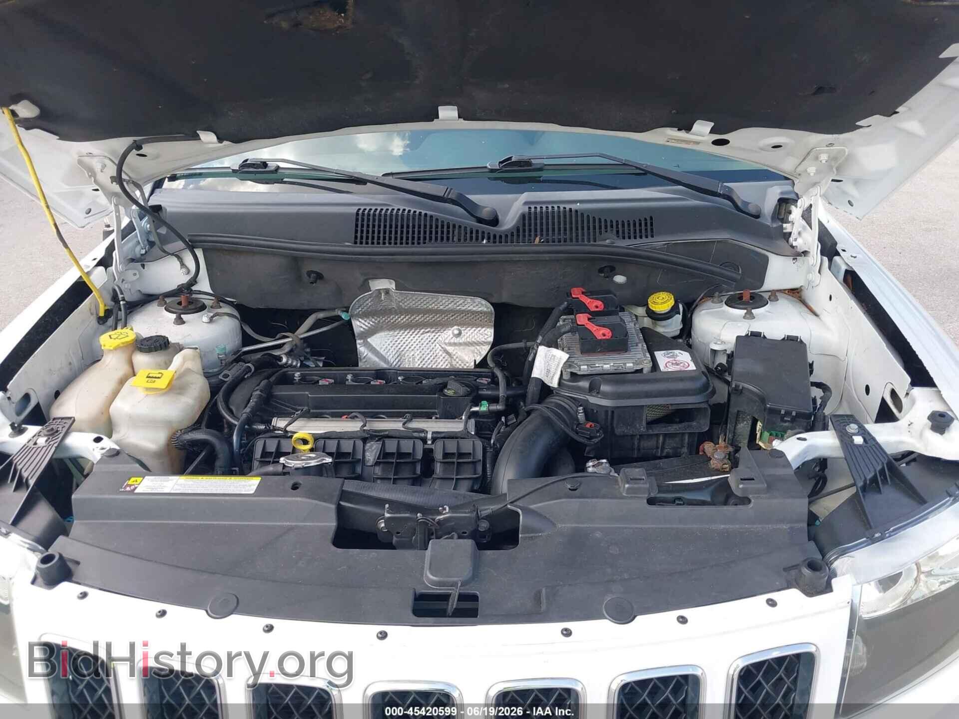 2016 JEEP COMPASS - VIN: 1C4NJCBA9GD524583 - Фото 10