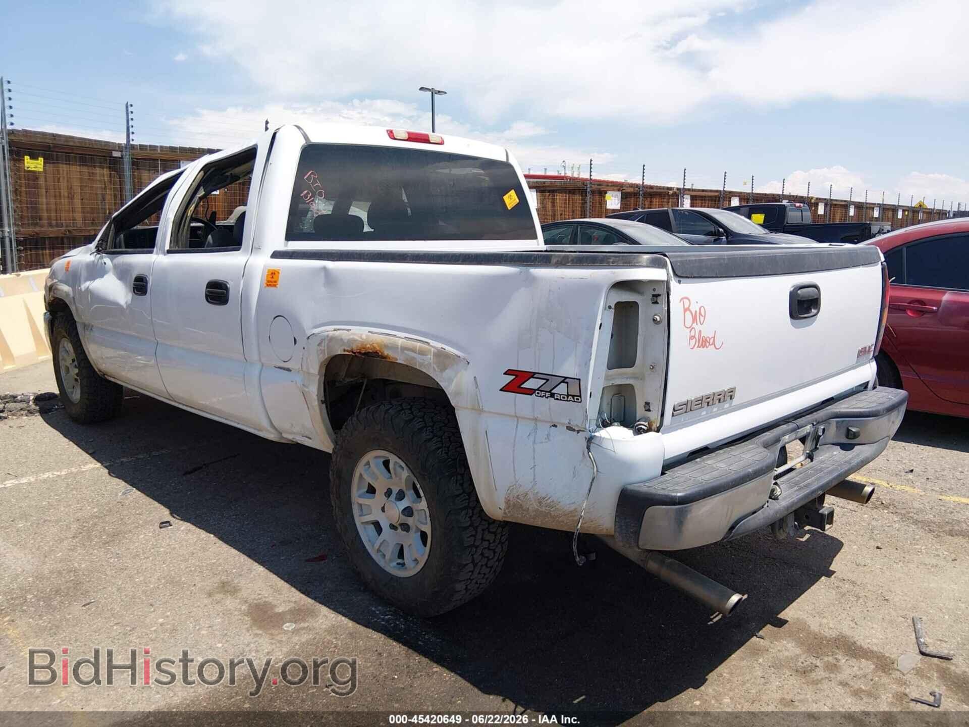 2006 GMC SIERRA 1500 - VIN: 2GTEK13T761137767 - Фото 3