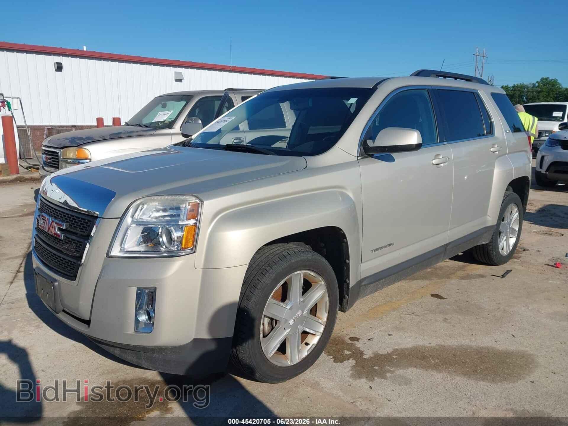 2011 GMC TERRAIN - VIN: 2CTALSEC7B6474679 - Photo 2