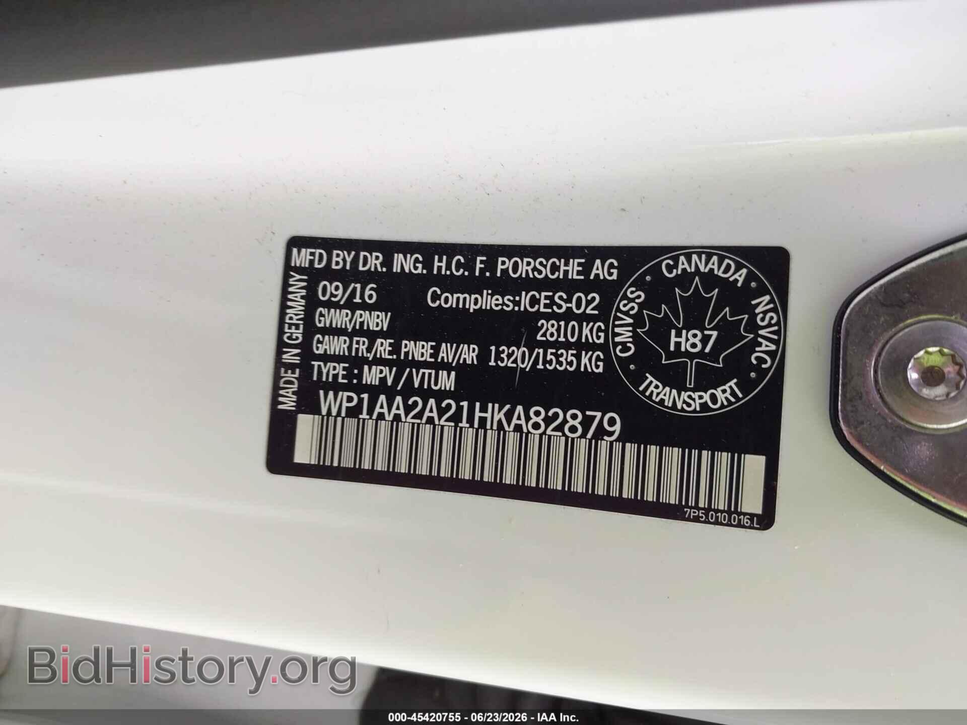 2017 PORSCHE CAYENNE - VIN: WP1AA2A21HKA82879 - Photo 9
