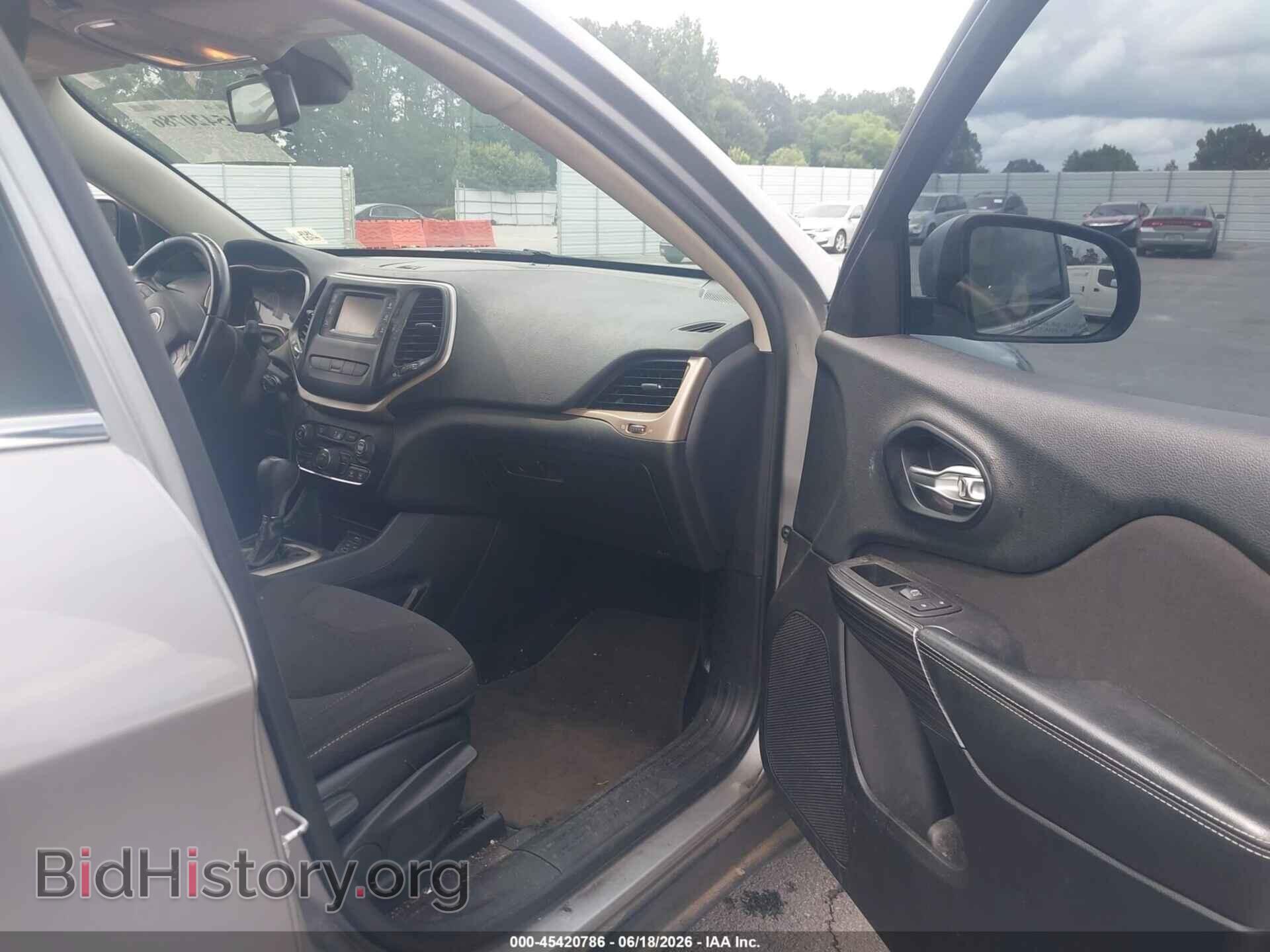 2015 JEEP CHEROKEE - VIN: 1C4PJLCB3FW627629 - Фото 5