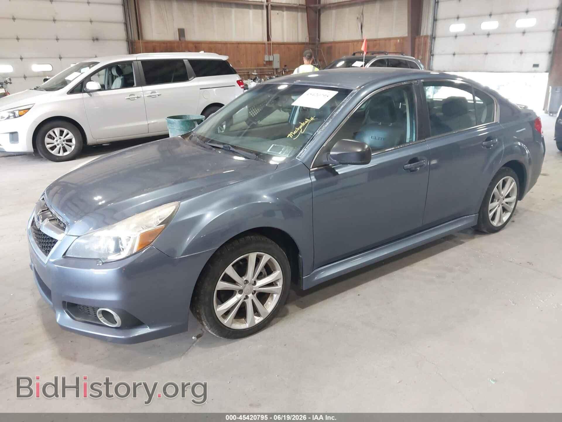 2014 SUBARU LEGACY - VIN: 4S3BMBA69E3015890 - Фото 2