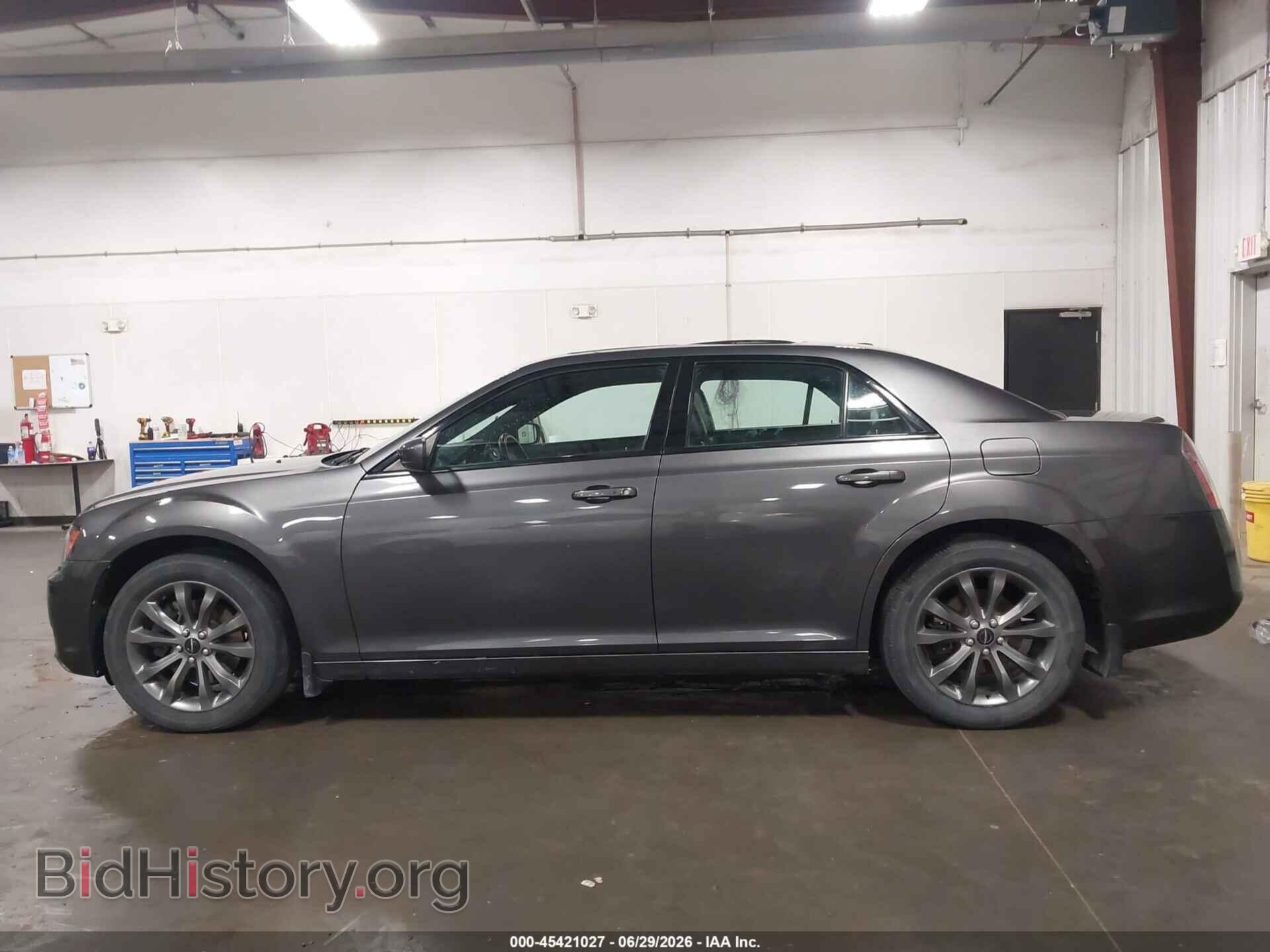 2014 CHRYSLER 300 - VIN: 2C3CCAGG8EH255760 - Фото 14