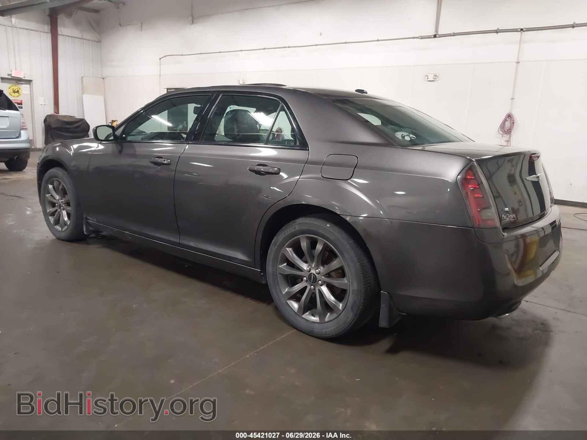 2014 CHRYSLER 300 - VIN: 2C3CCAGG8EH255760 - Фото 3