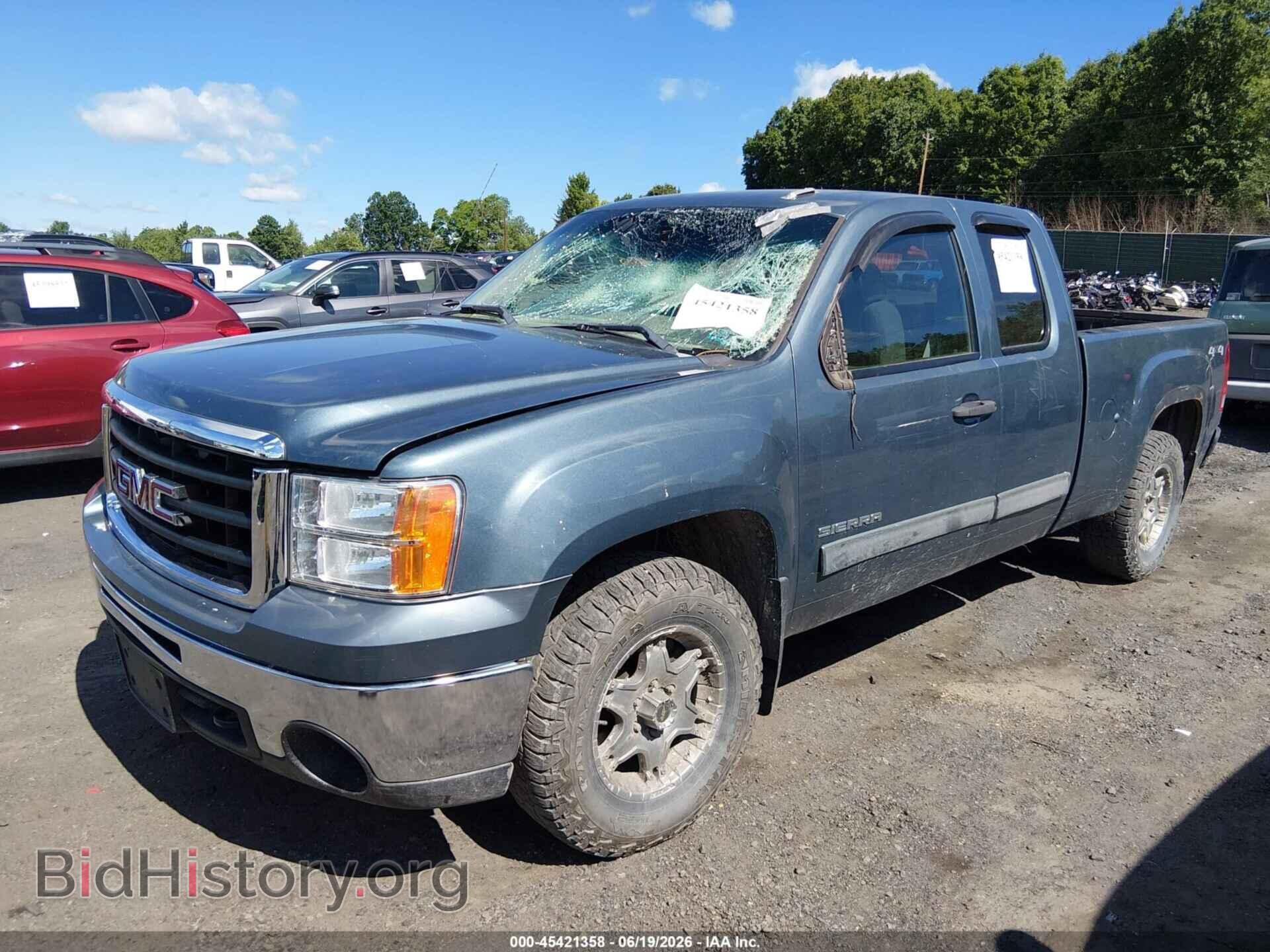 2011 GMC SIERRA 1500 - VIN: 1GTR2UEA2BZ280819 - Фото 2