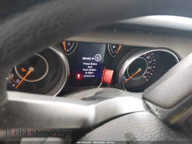 2020 Jeep GLADIATOR (VIN 1C6HJTAG0LL164940) — photo 7 of 12