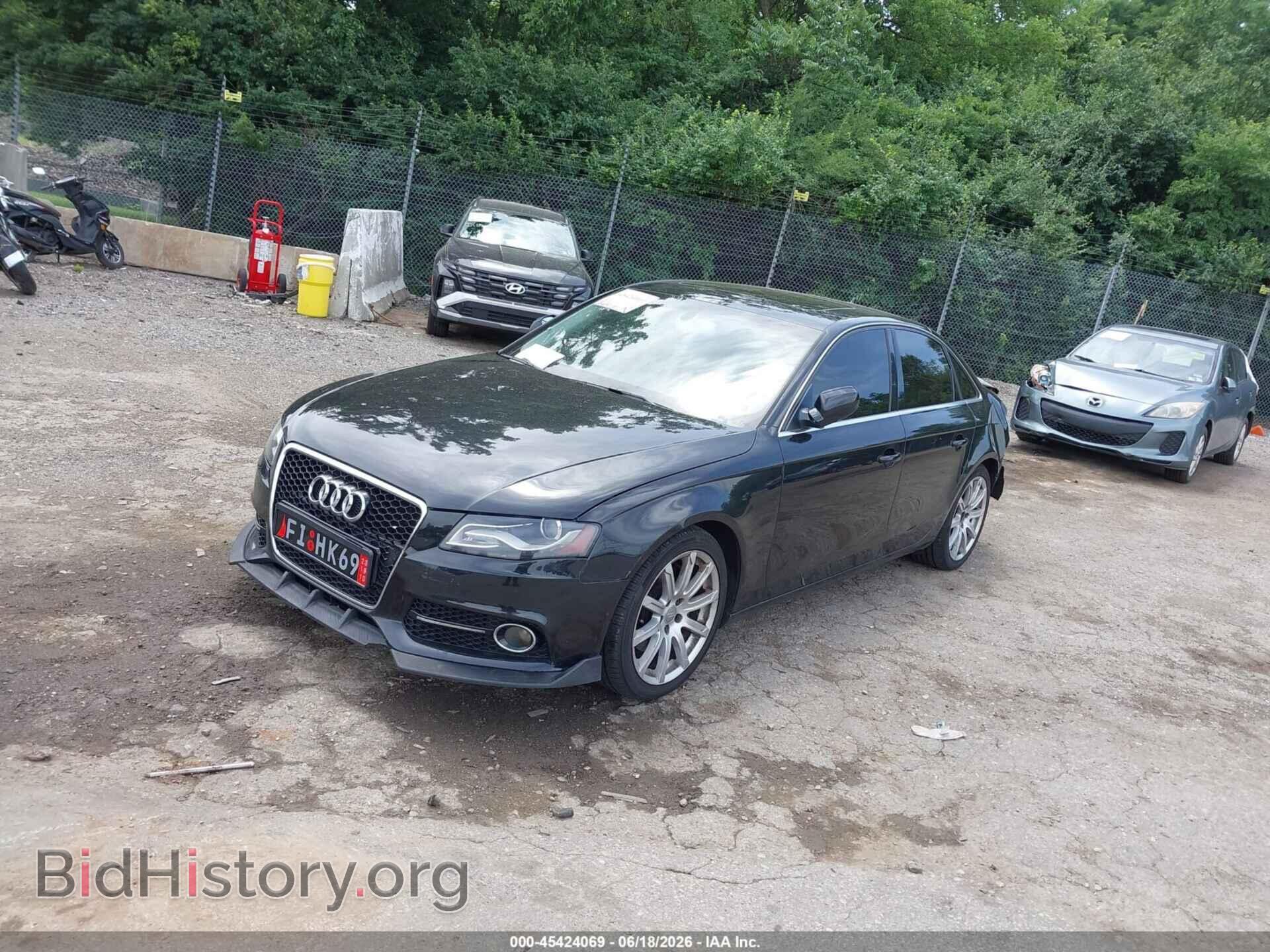 2011 AUDI A4 - VIN: WAUFFAFL1BN032247 - Photo 2