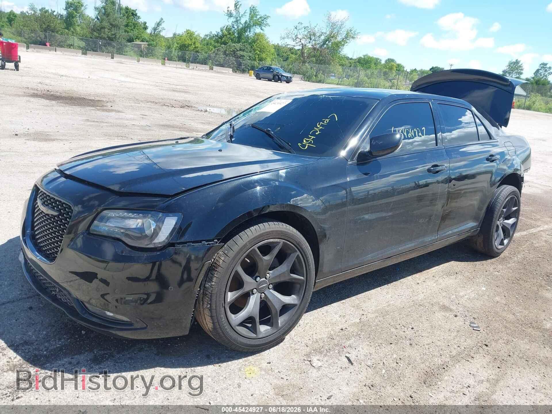 2021 CHRYSLER 300 - VIN: 2C3CCABGXMH554415 - Фото 2