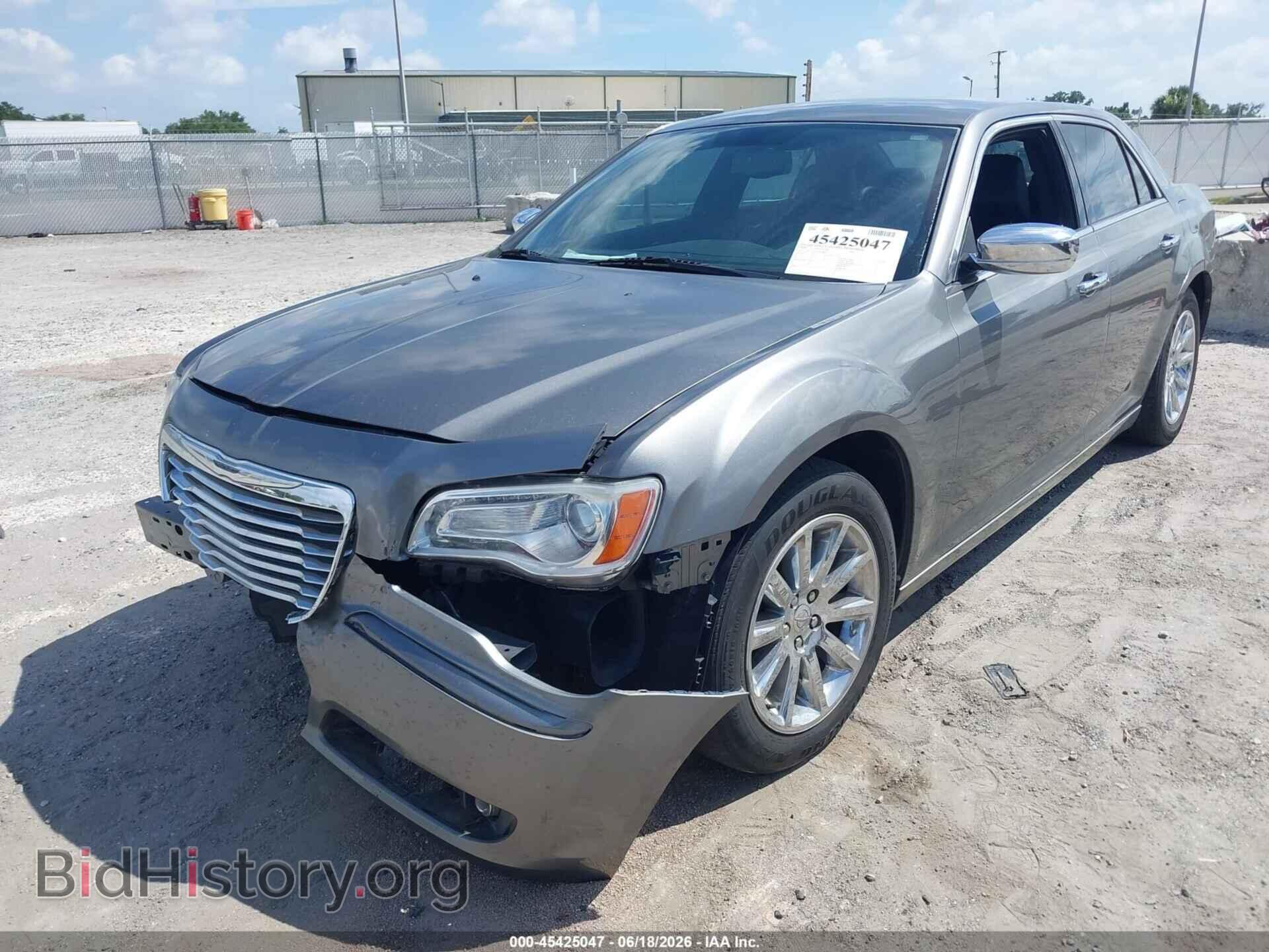 2012 CHRYSLER 300 - VIN: 2C3CCACG5CH198050 - Фото 2