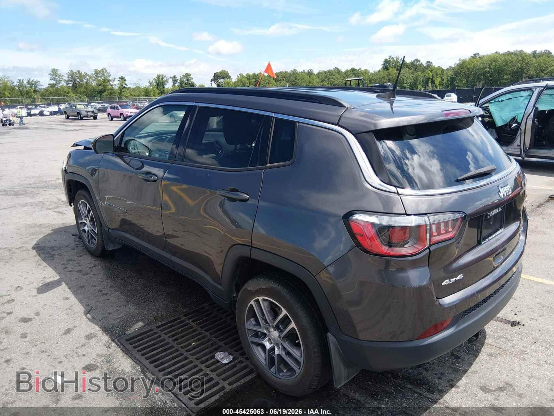 2020 JEEP COMPASS - VIN: 3C4NJDBB8LT215819 - Фото 3