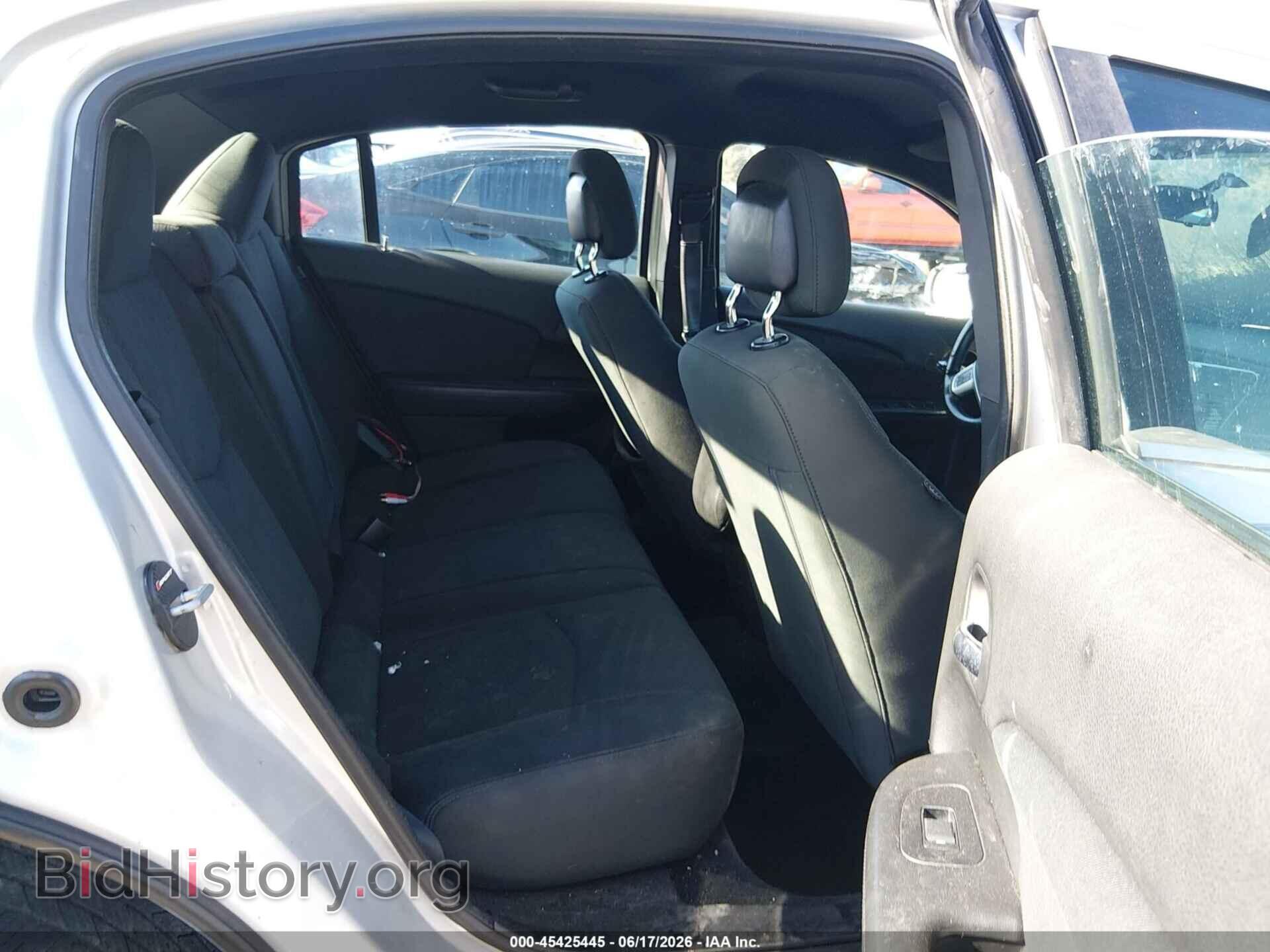 2012 CHRYSLER 200 - VIN: 1C3CCBBBXCN139210 - Фото 8