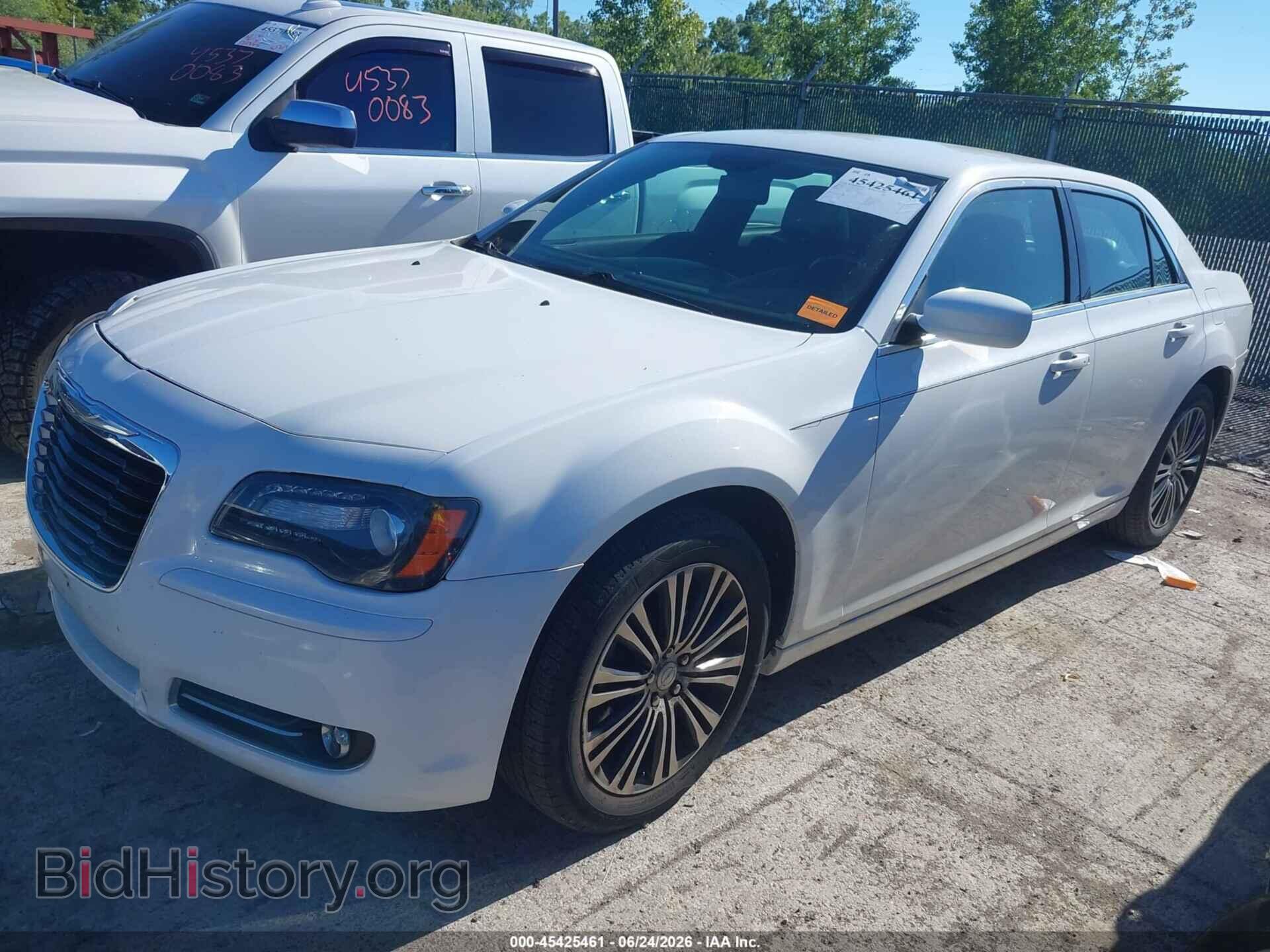 2012 CHRYSLER 300 - VIN: 2C3CCAGG7CH236601 - Photo 2