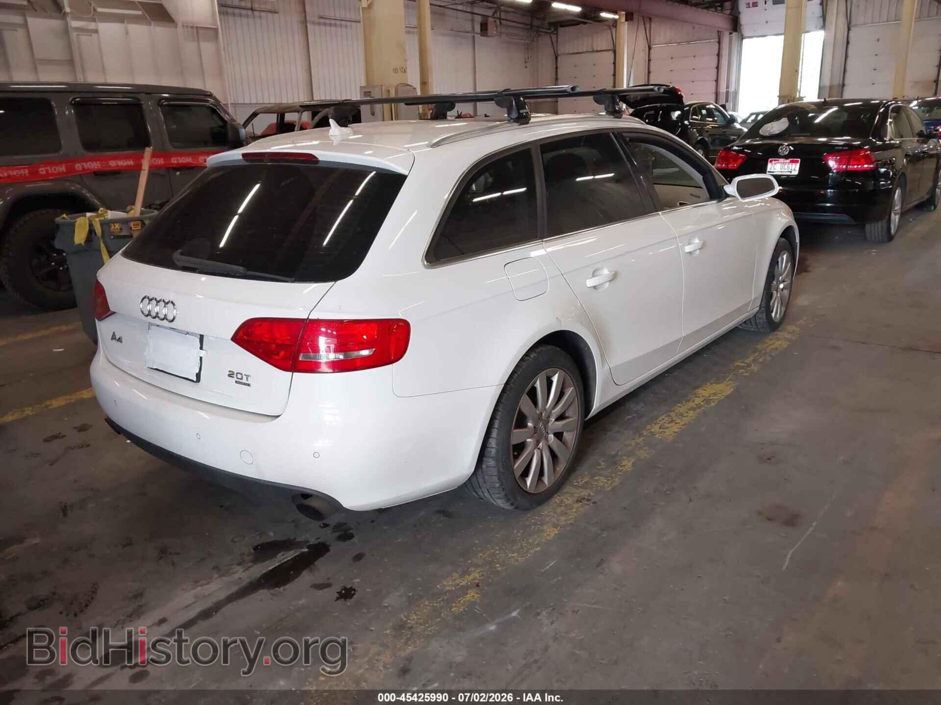 2010 AUDI A4 - VIN: WAUWFAFL2AA038175 - Фото 4