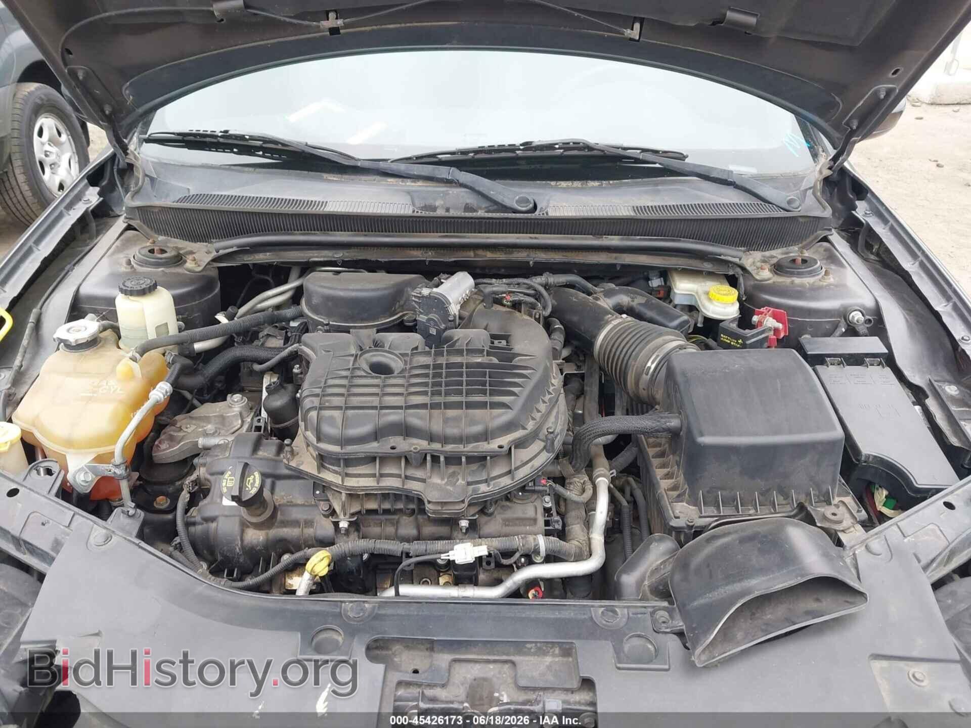 2014 CHRYSLER 200 - VIN: 1C3CCBBG7EN186855 - Фото 10