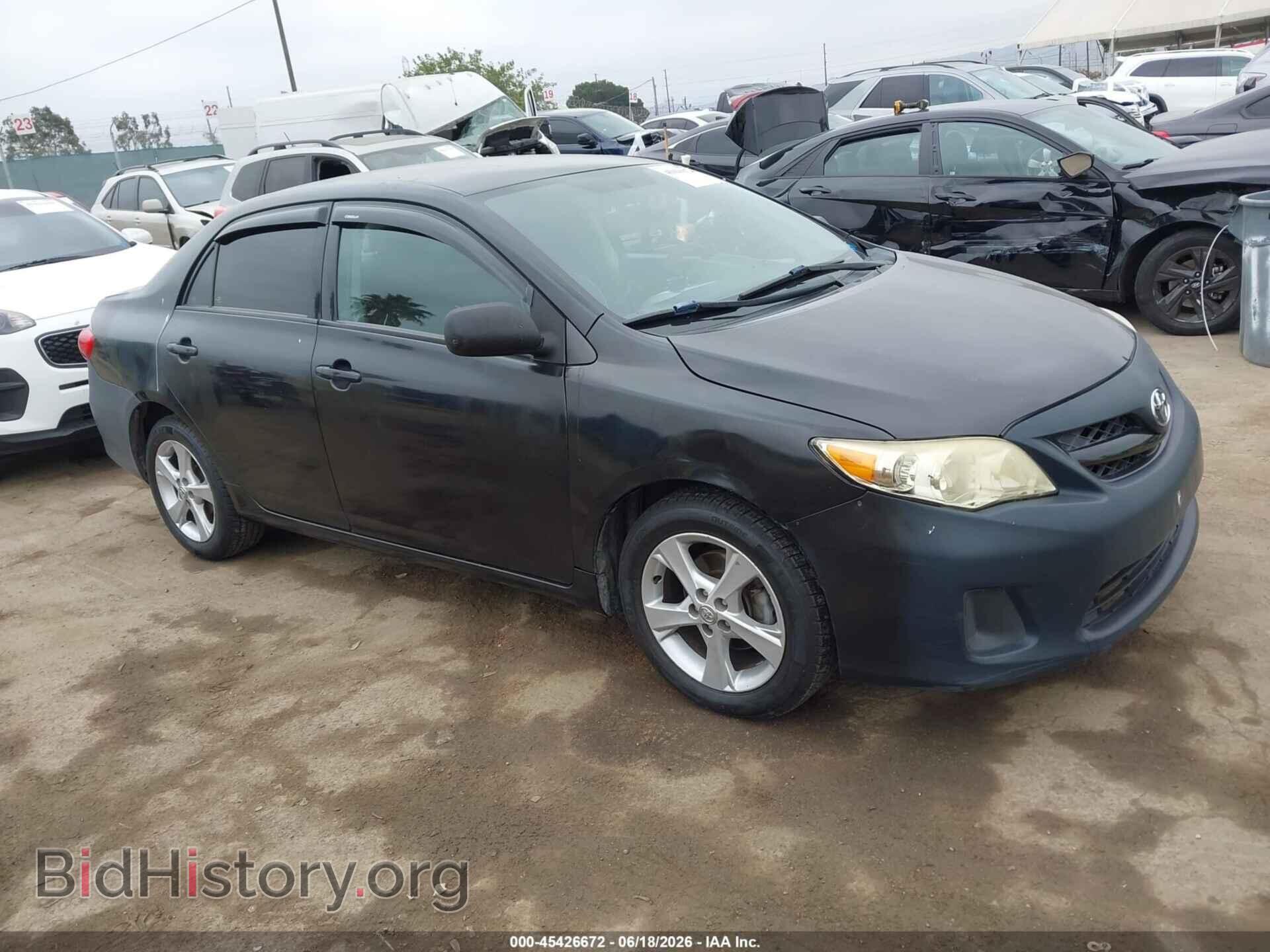 Photo 2T1BU4EE6BC679886 - TOYOTA COROLLA 2011