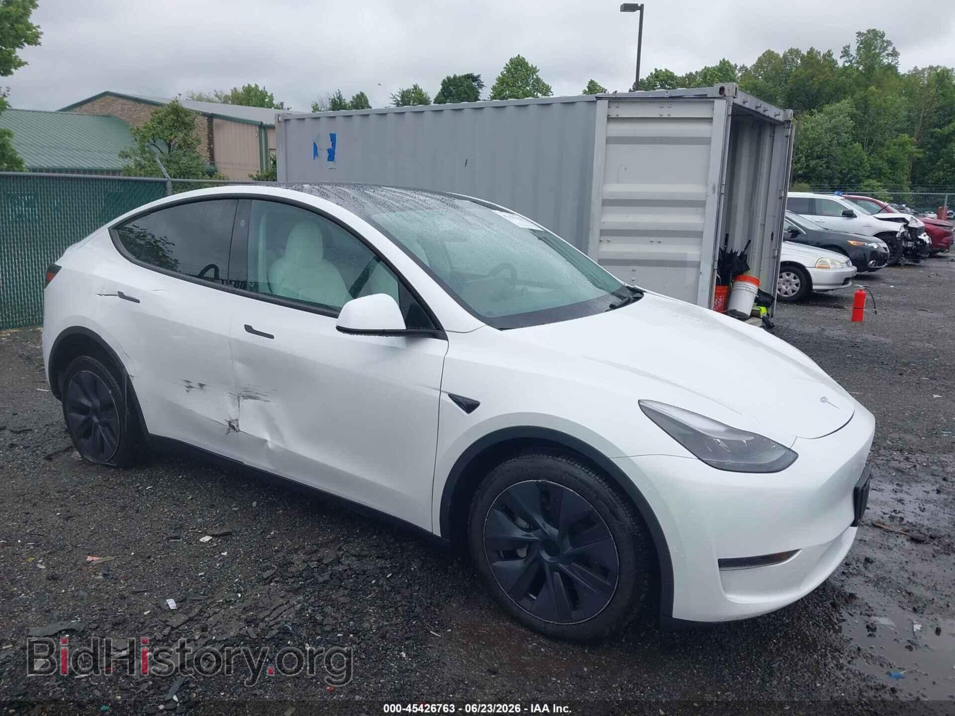 Фотография 7SAYGDED7RF112586 - TESLA MODEL Y 2024