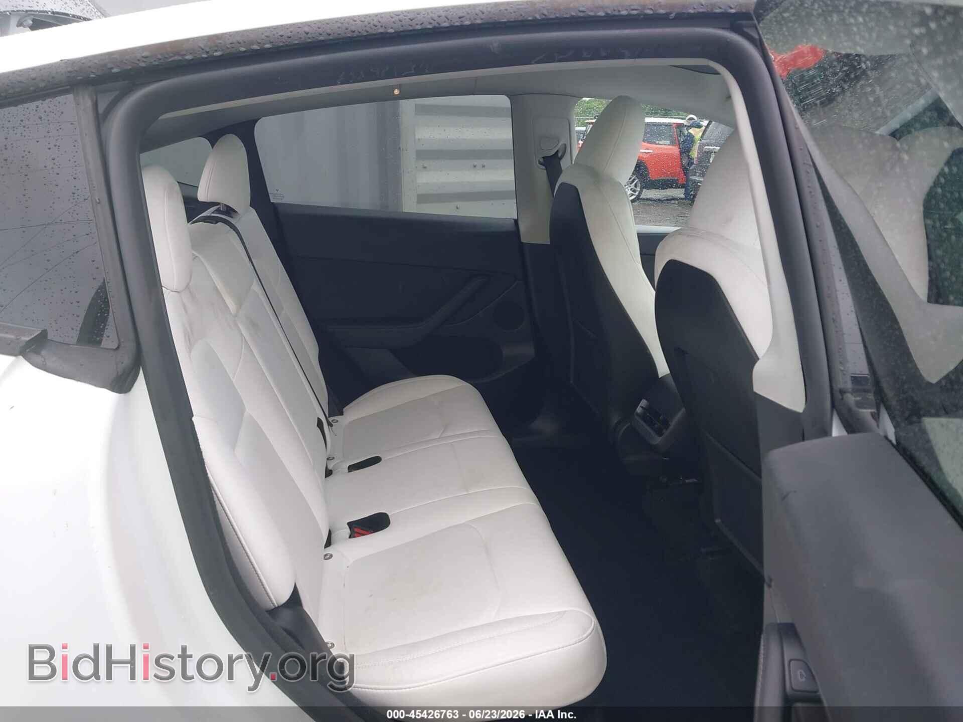 2024 TESLA MODEL Y - VIN: 7SAYGDED7RF112586 - Фото 8