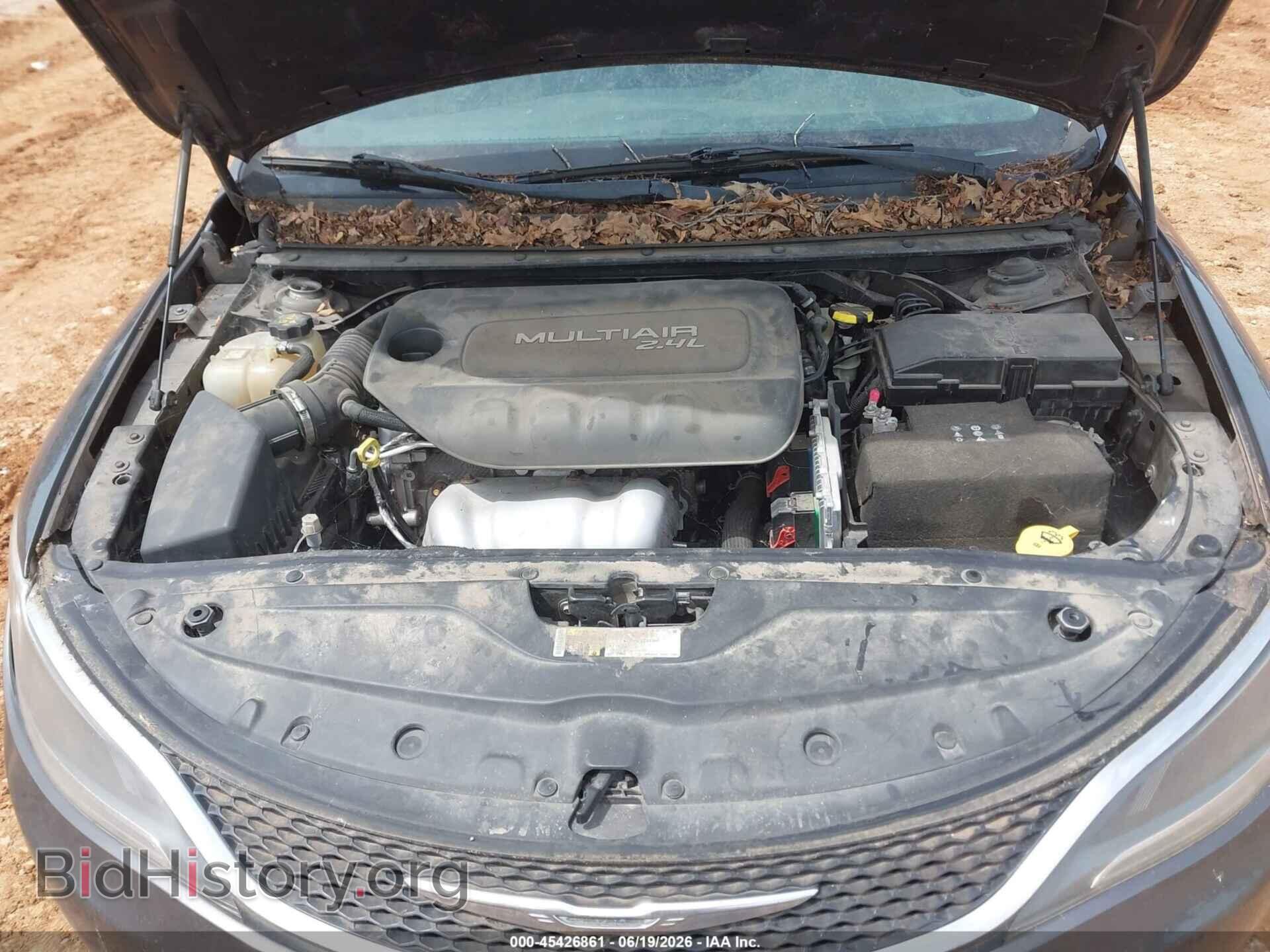 2015 CHRYSLER 200 - VIN: 1C3CCCAB0FN631031 - Фото 10