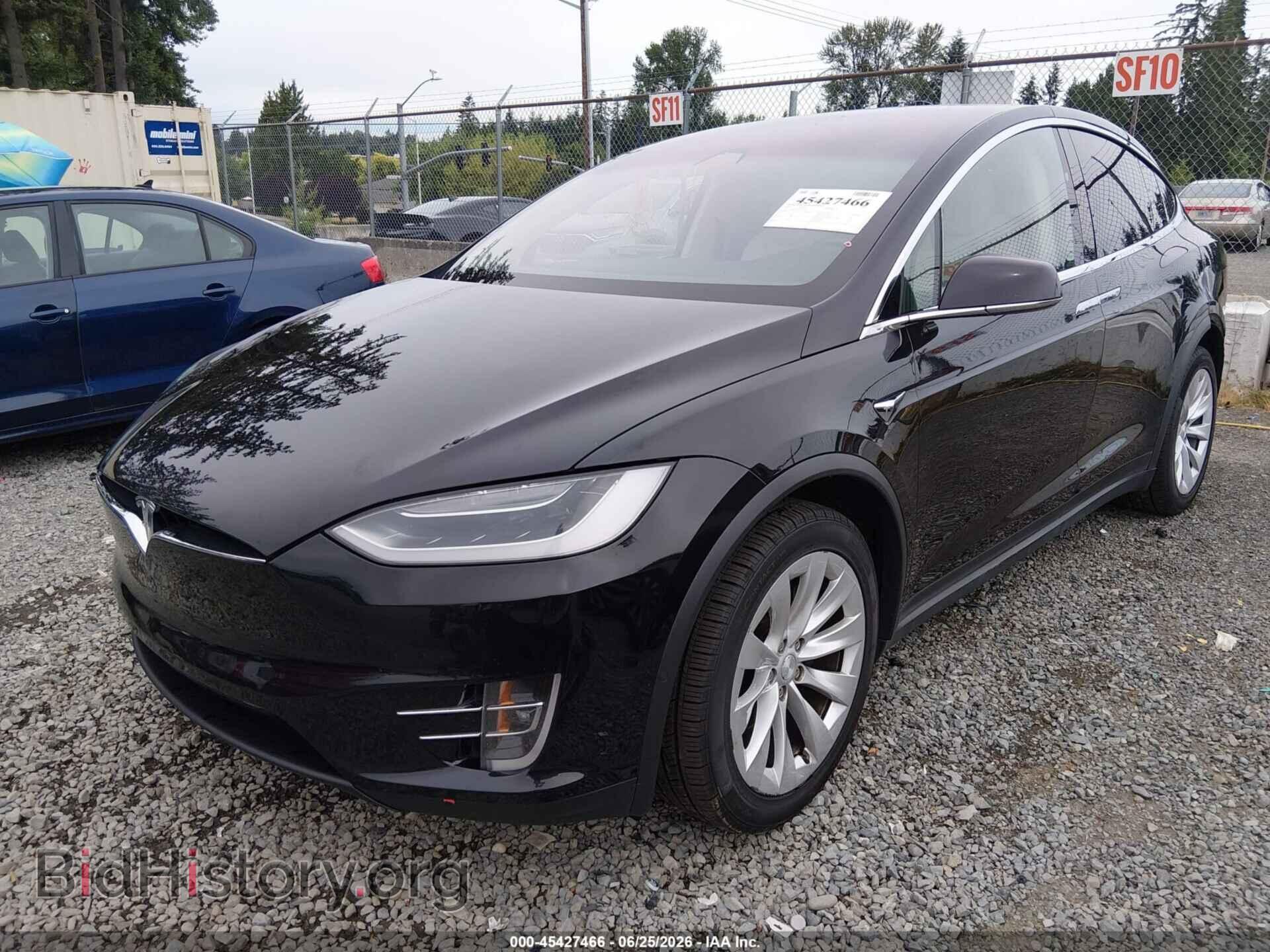 2018 TESLA MODEL X - VIN: 5YJXCBE21JF109453 - Фото 2