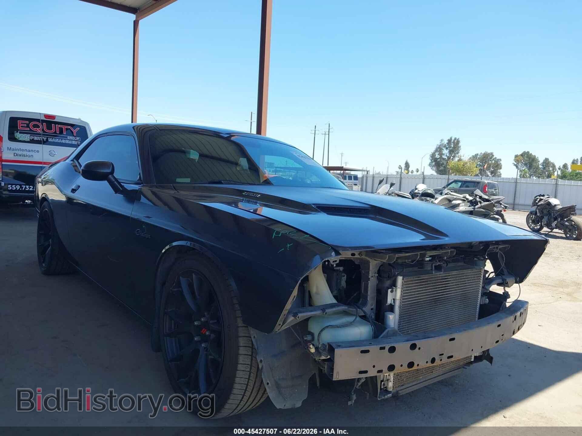 Photo 2C3CDZBT5FH759314 - DODGE CHALLENGER 2015