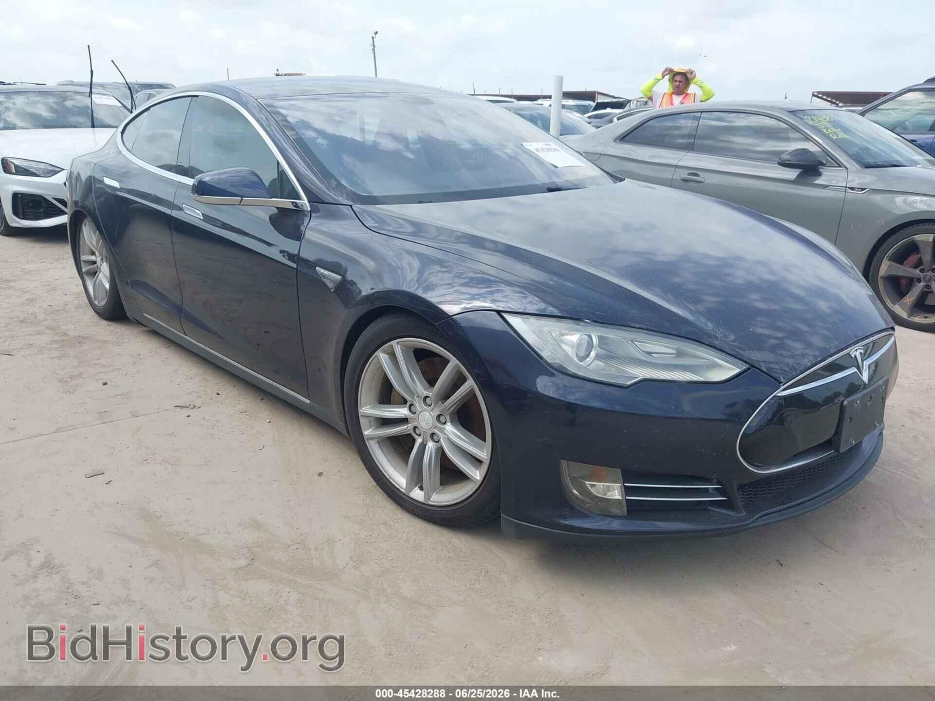 Photo 5YJSA1DN4DFP19986 - TESLA MODEL S 2013