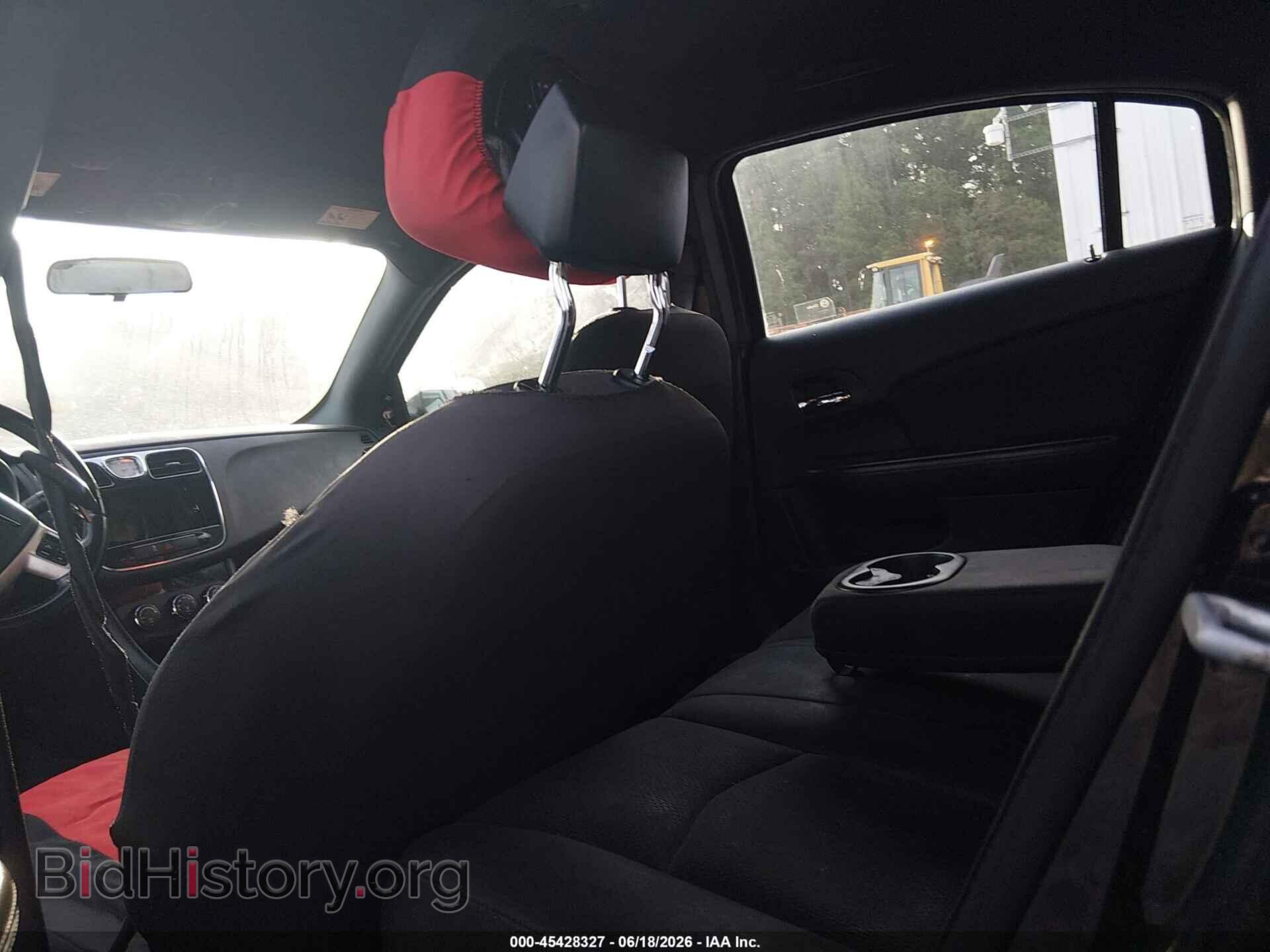 2013 CHRYSLER 200 - VIN: 1C3CCBBB1DN597557 - Photo 8